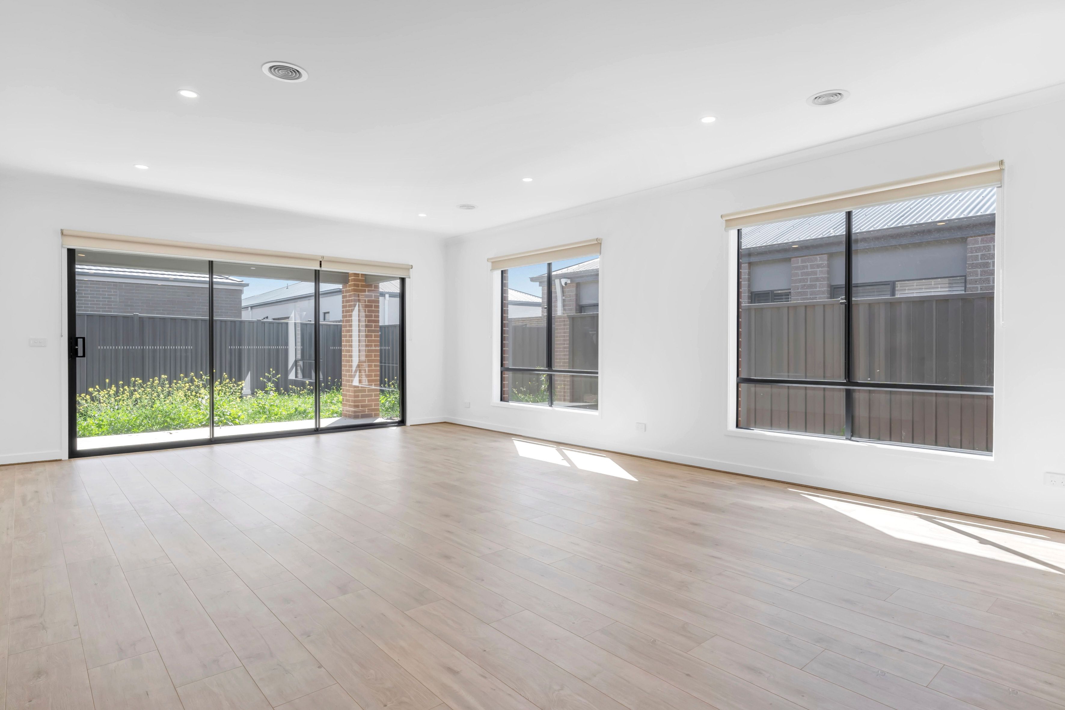 19 Flagstone Street, Werribee, VIC 3030