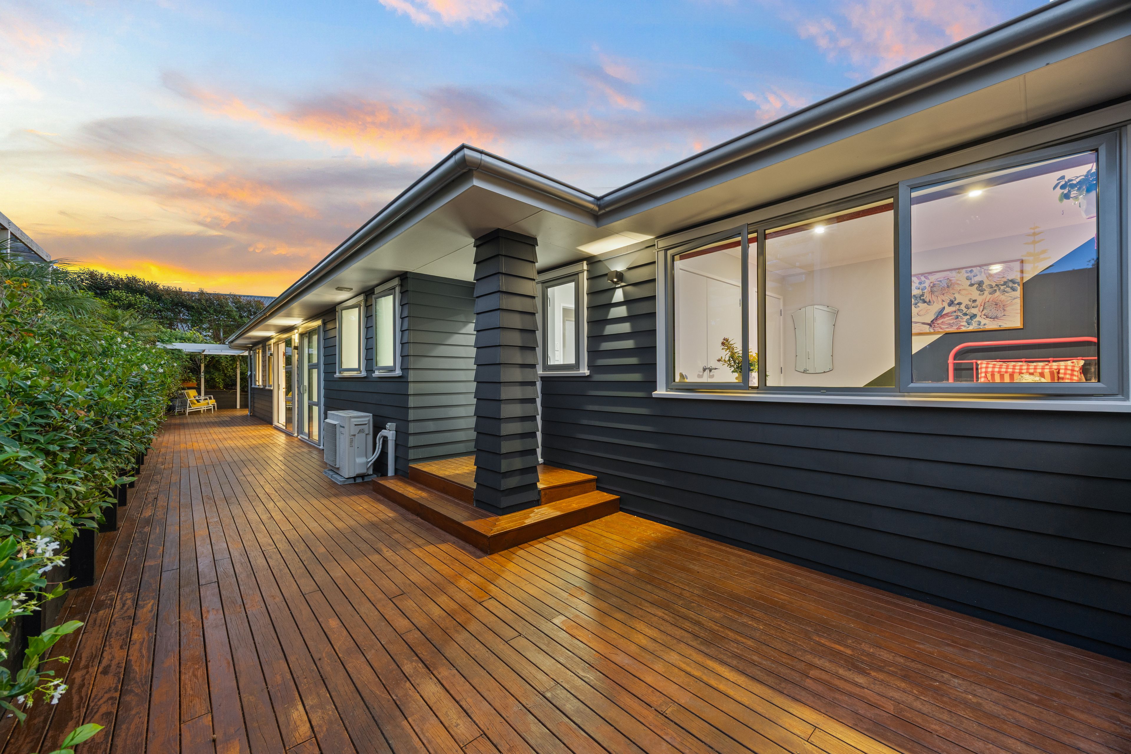 101 Waitakere Road, Waitakere, Waitakere City