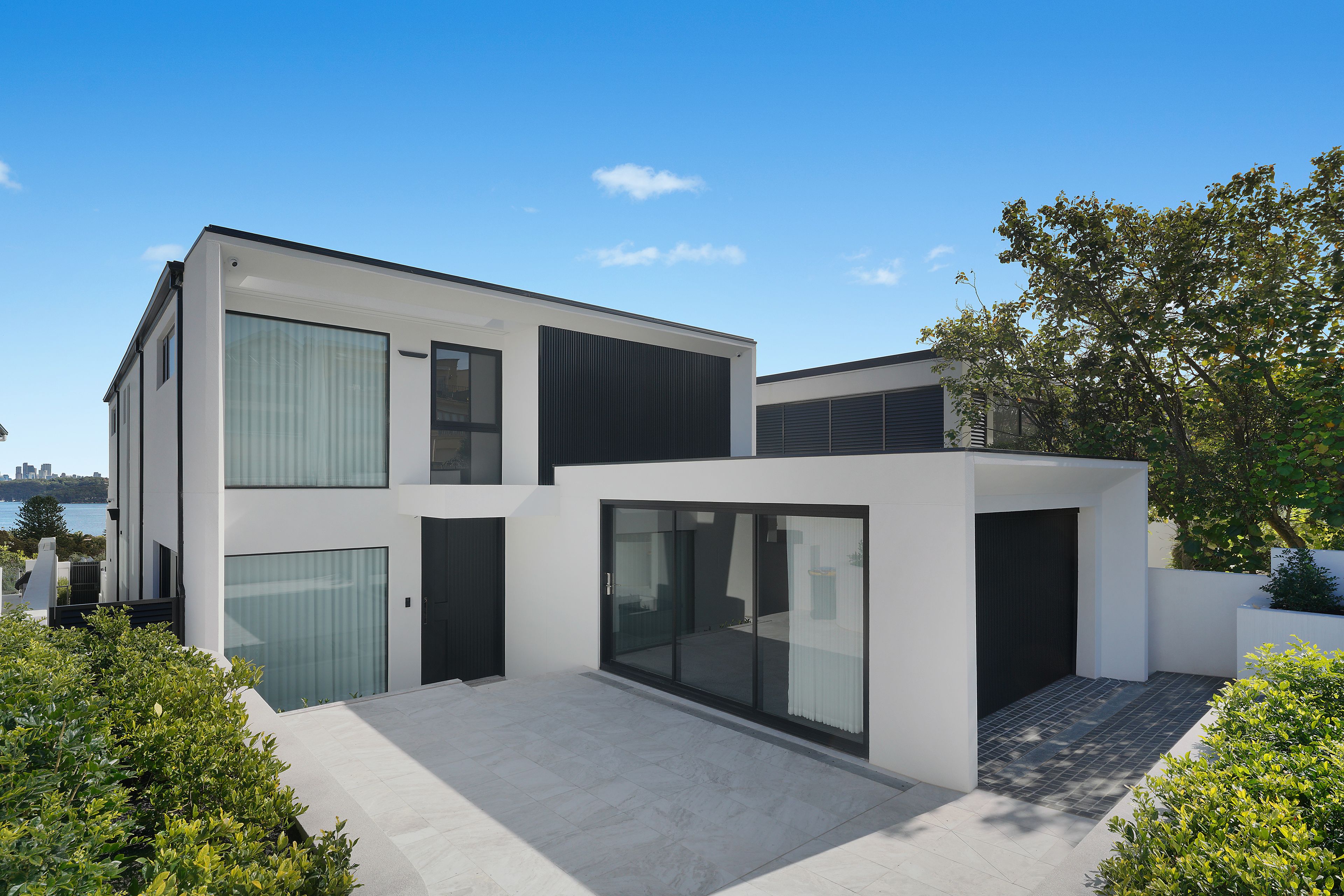 32 Derby Street — photo 3 of 19