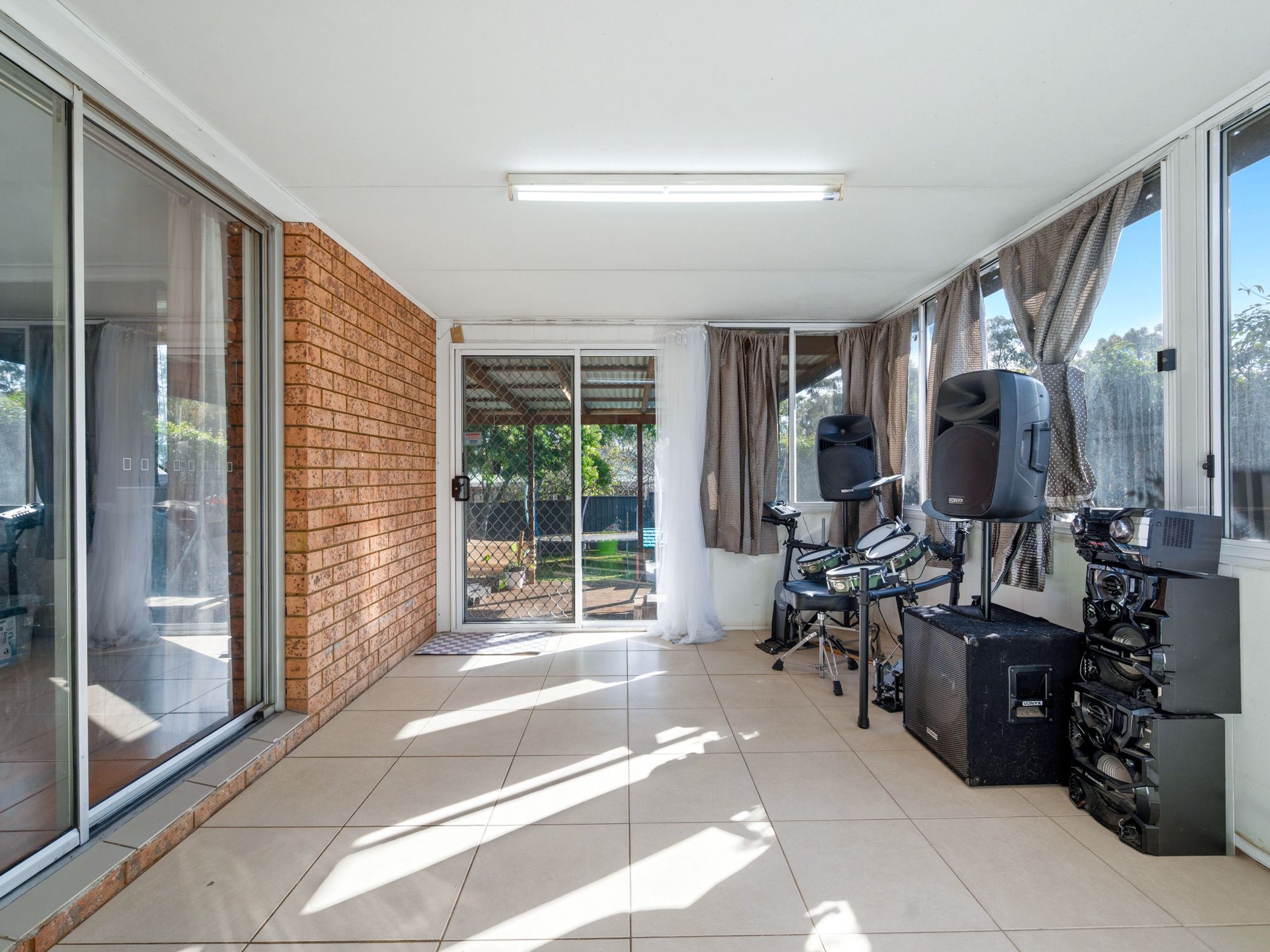 57 Newham Drive, Cambridge Gardens, NSW