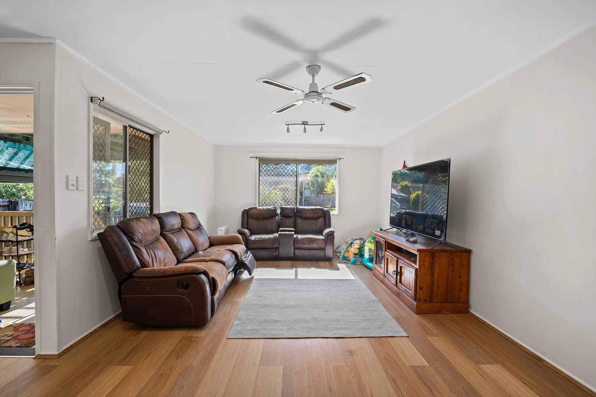 6 Carlotta Street, Slacks Creek, QLD 4127