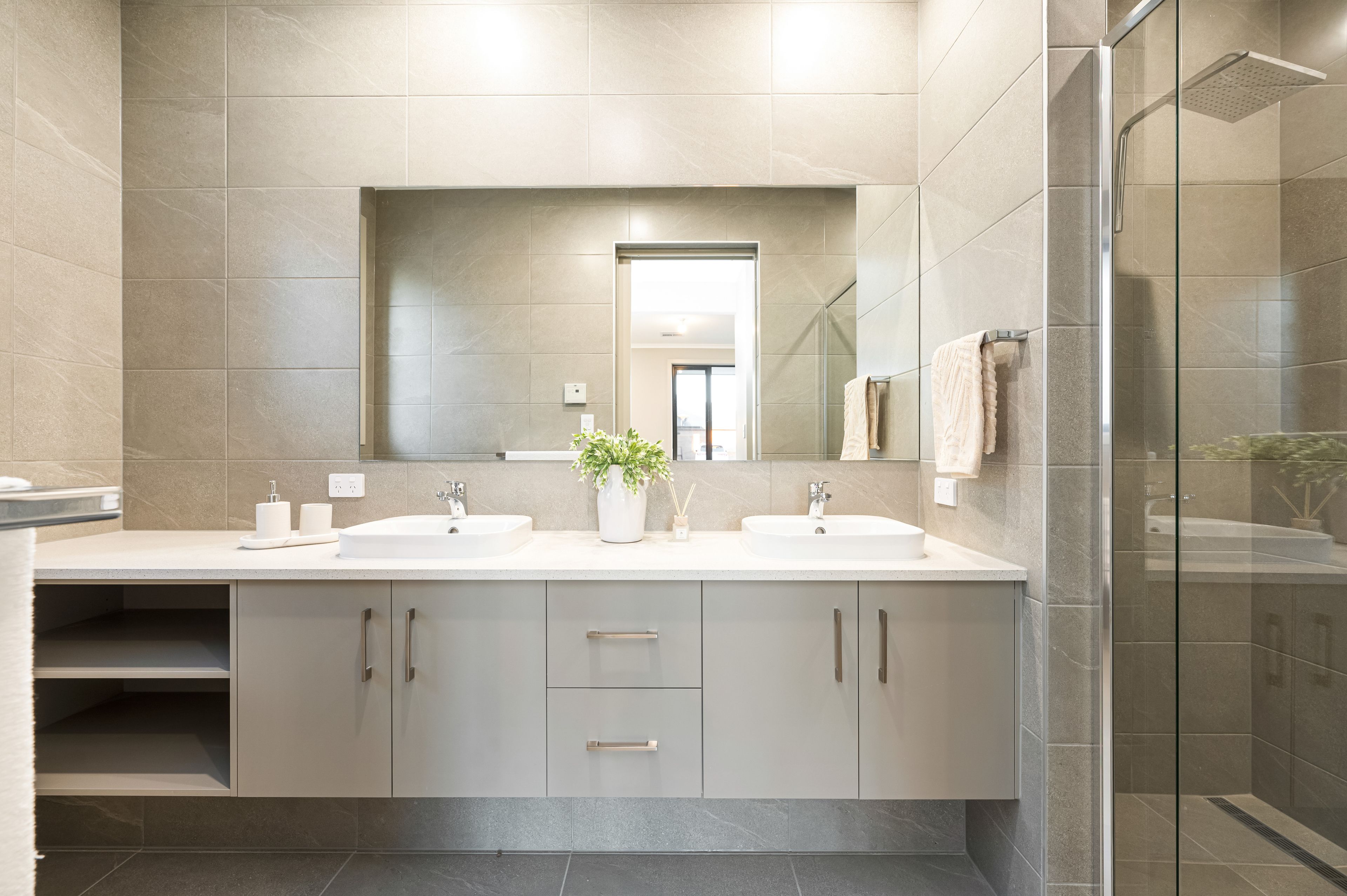 7 PRIMROSE Avenue — photo 4 of 19