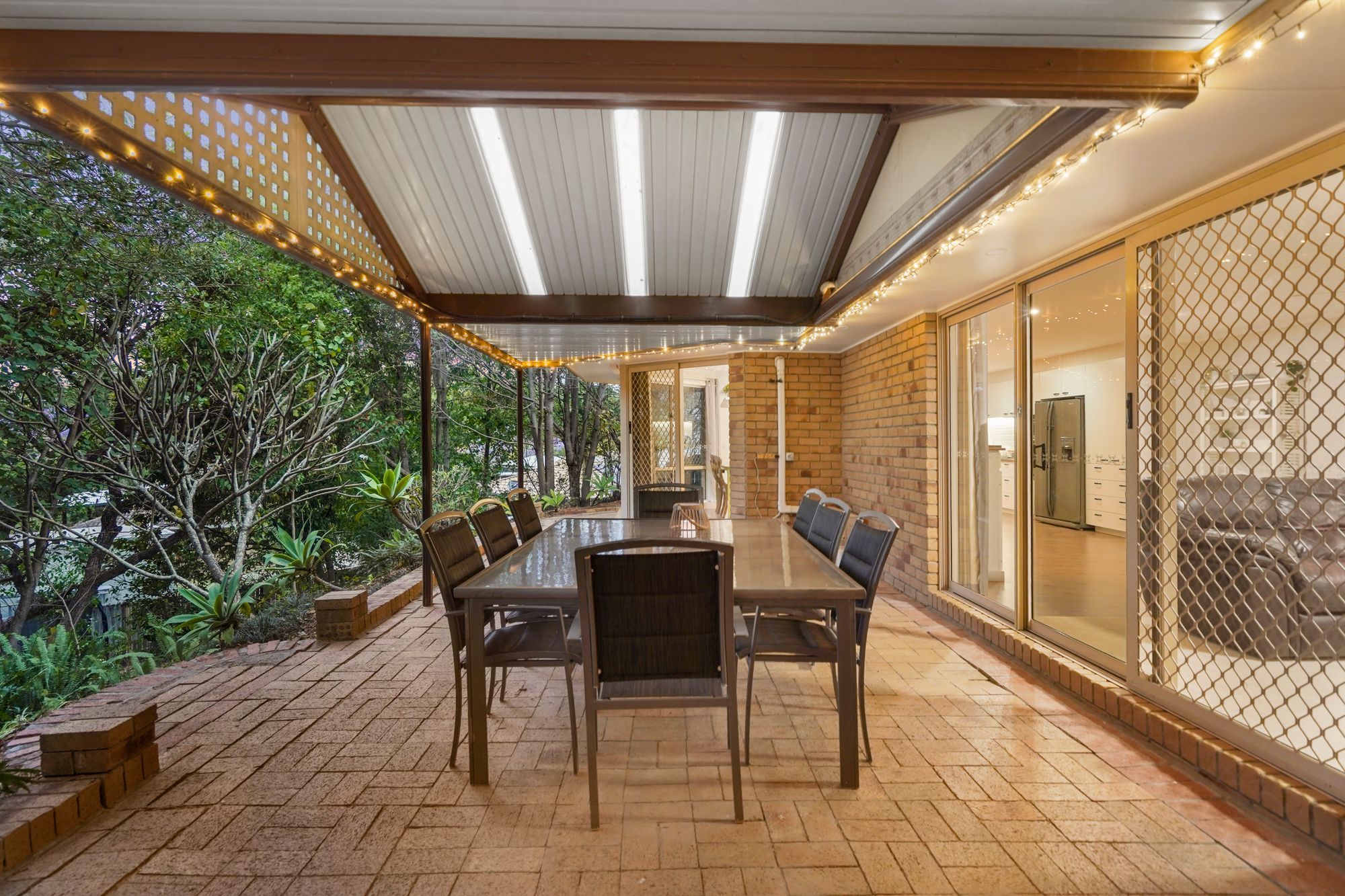 7 Regal Court — photo 17 of 30