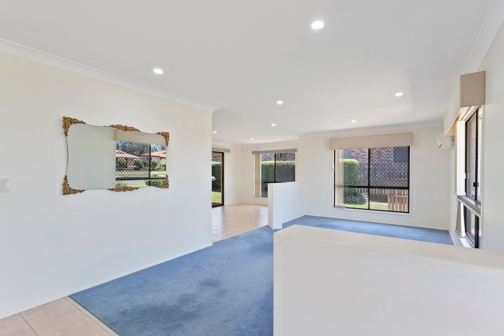 13 Macrossan Street, CRANLEY, QLD 4350
