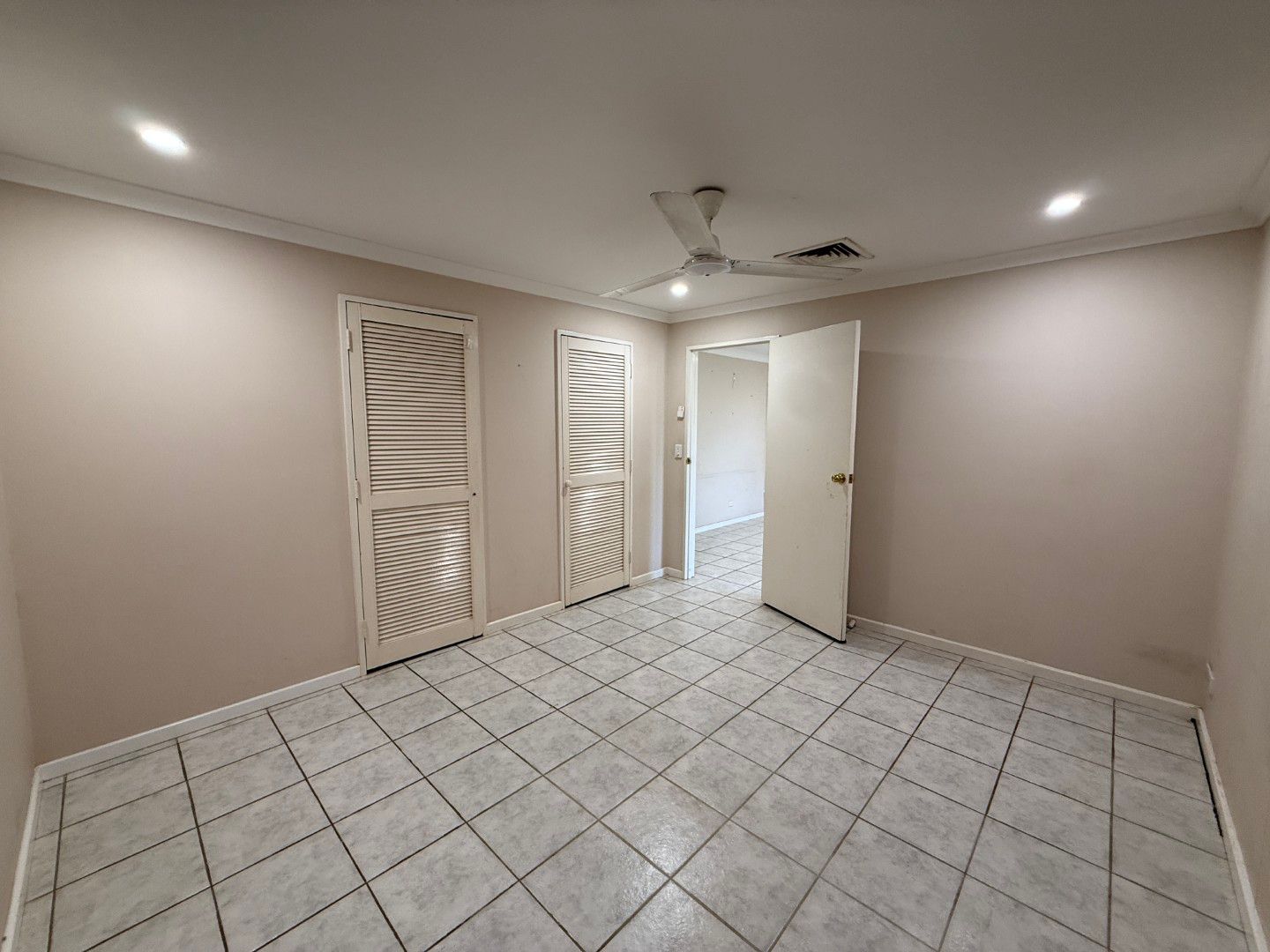 3 Gunsberg Court — photo 3 of 25