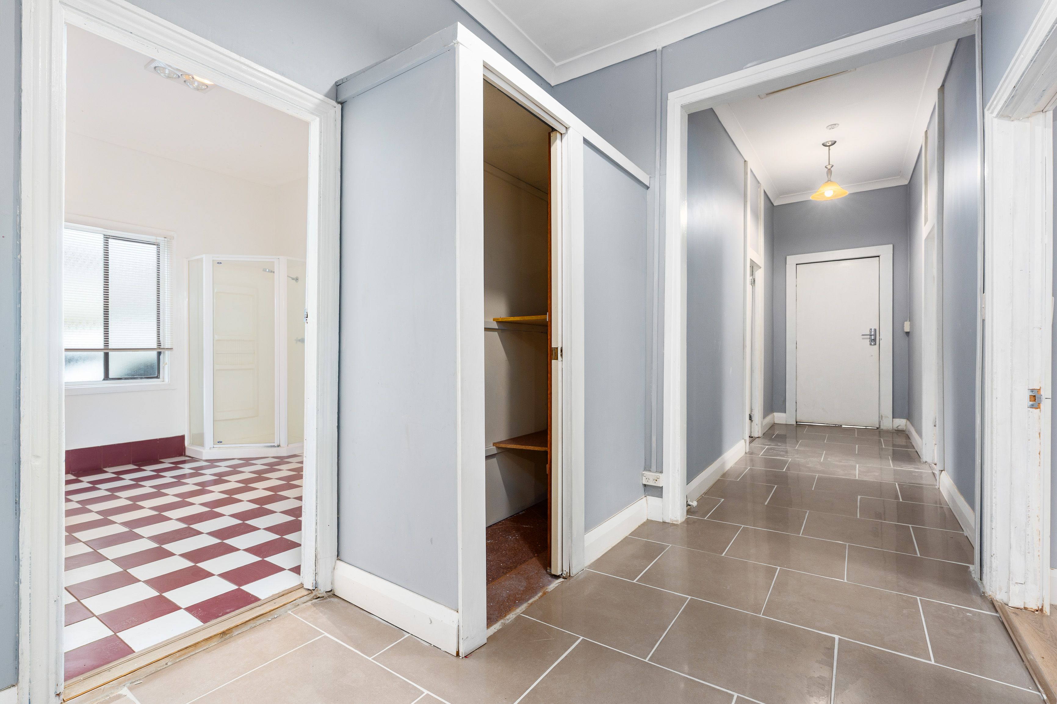 47 Young Street — photo 10 of 16