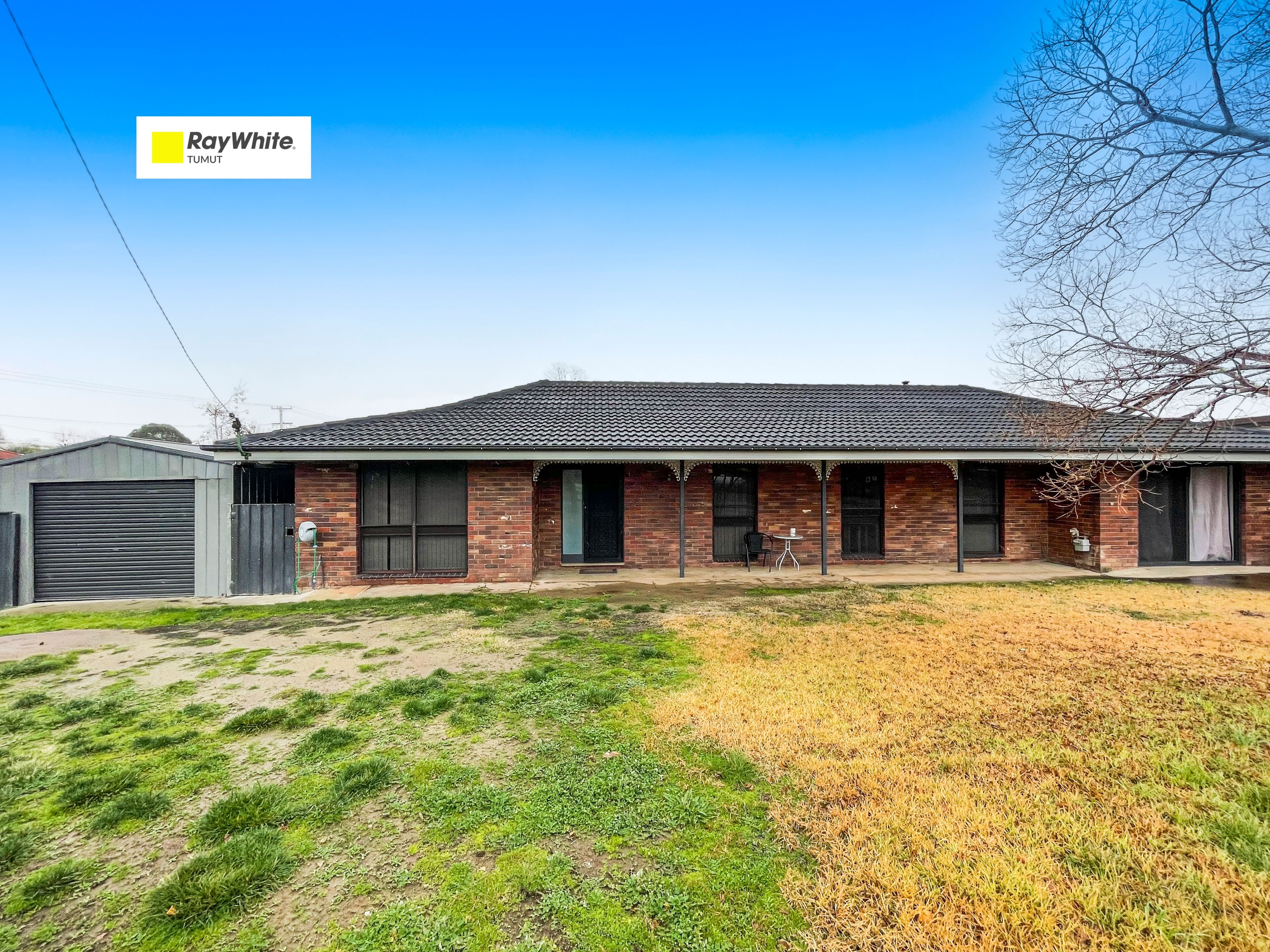 15 Forest Street, Tumut NSW 2720