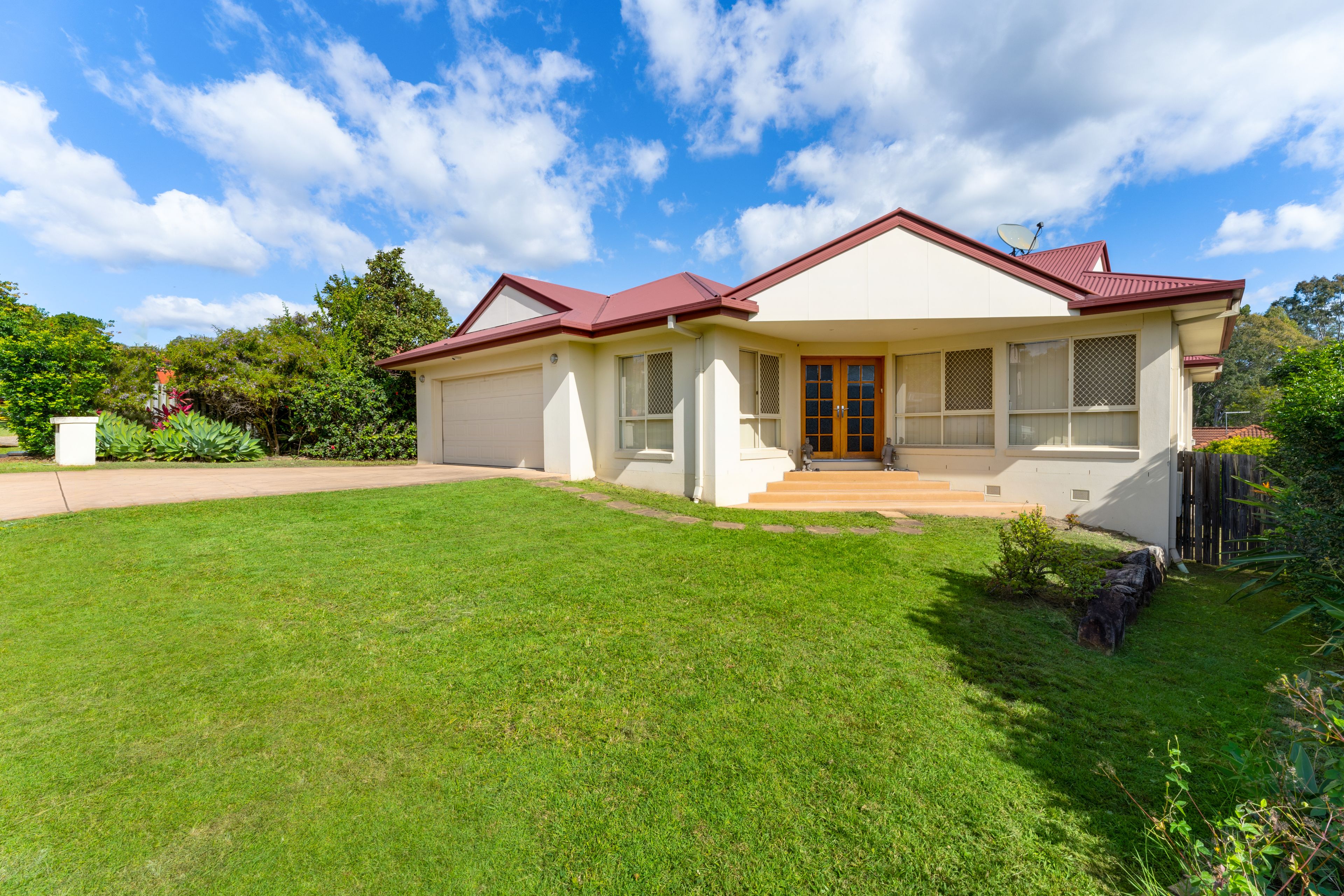 3 The Rise, Underwood, QLD 4119