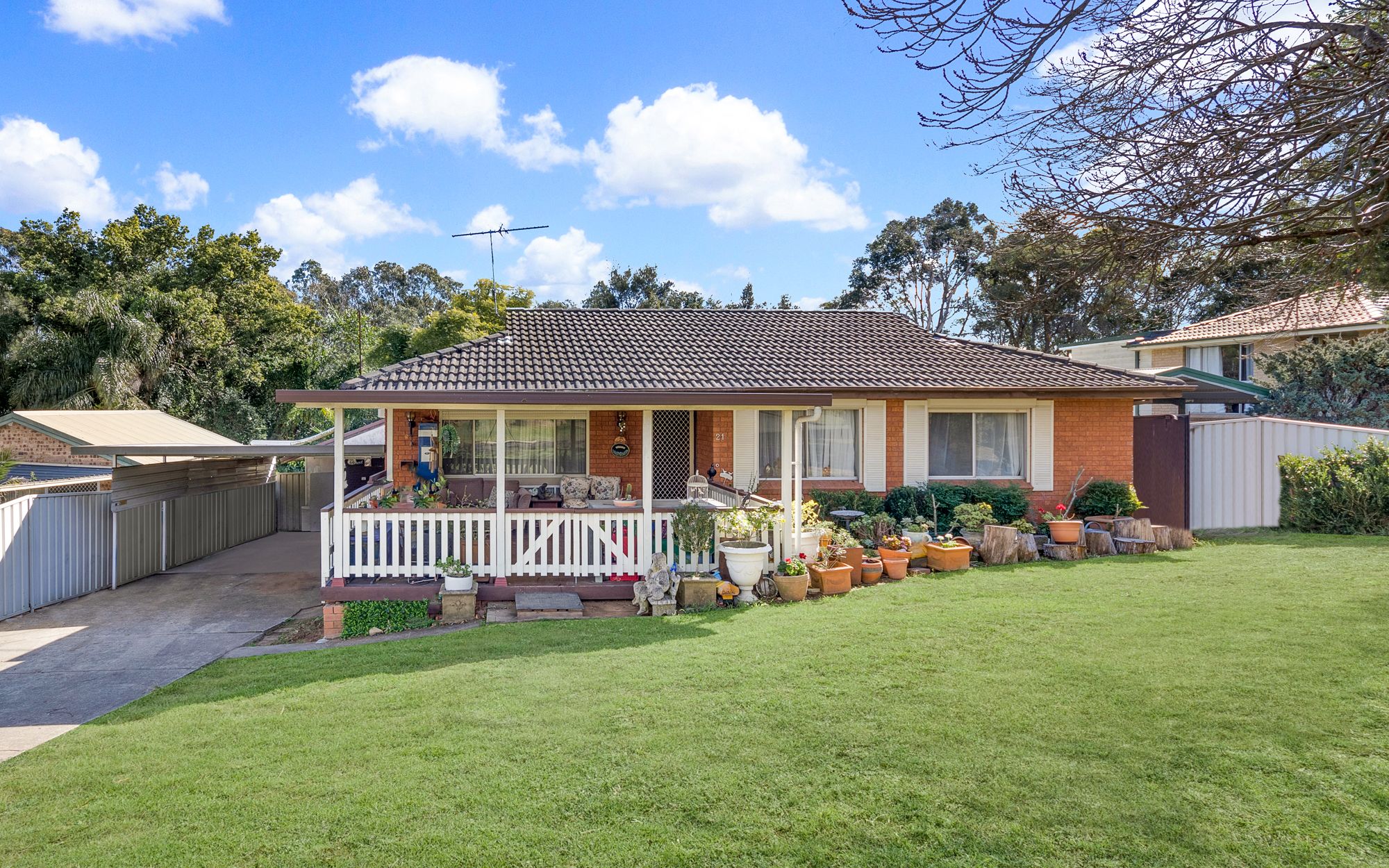 21 Maroubra Crescent, Woodbine NSW 2560