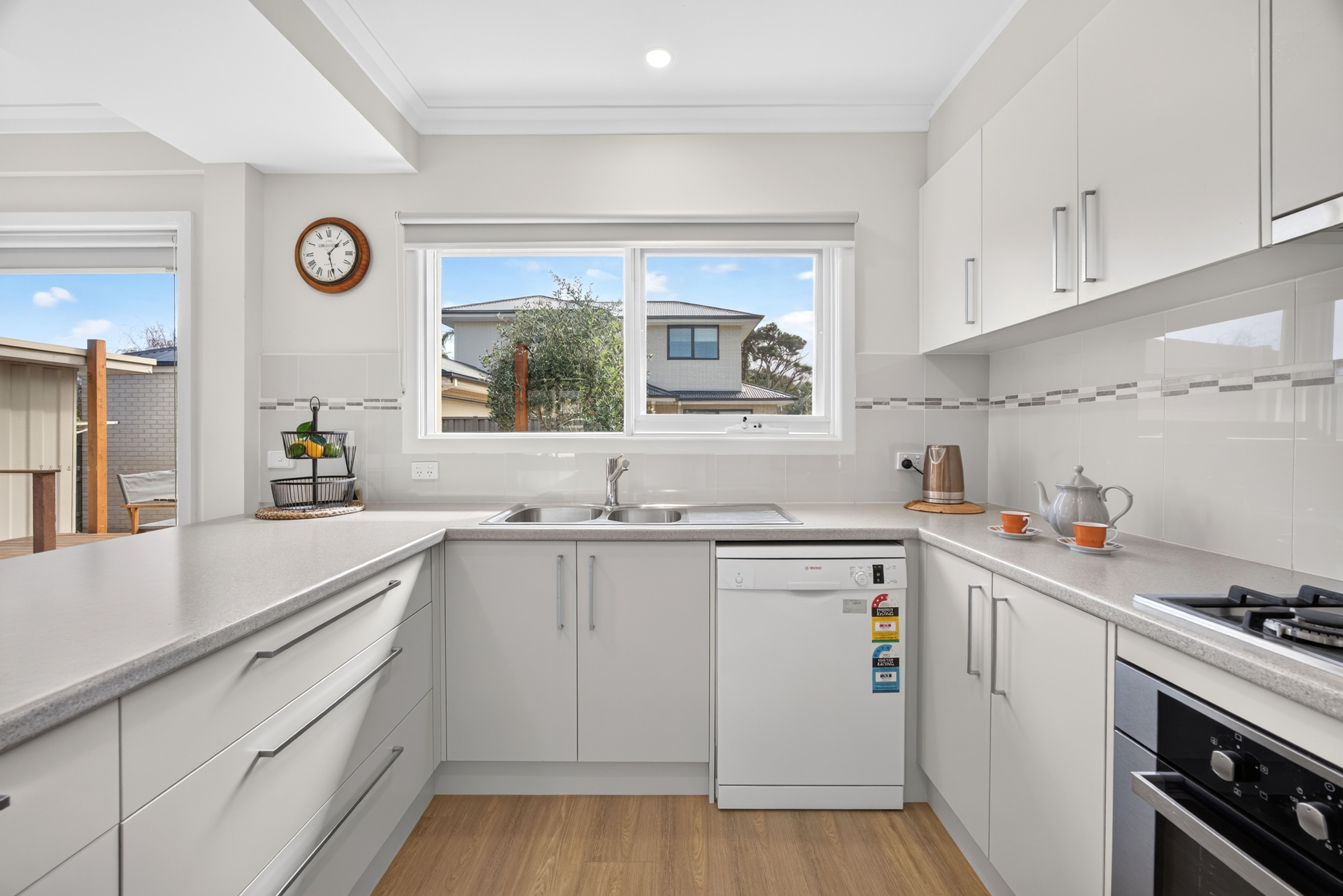 6 Devon Street, Rosebud, VIC 3939
