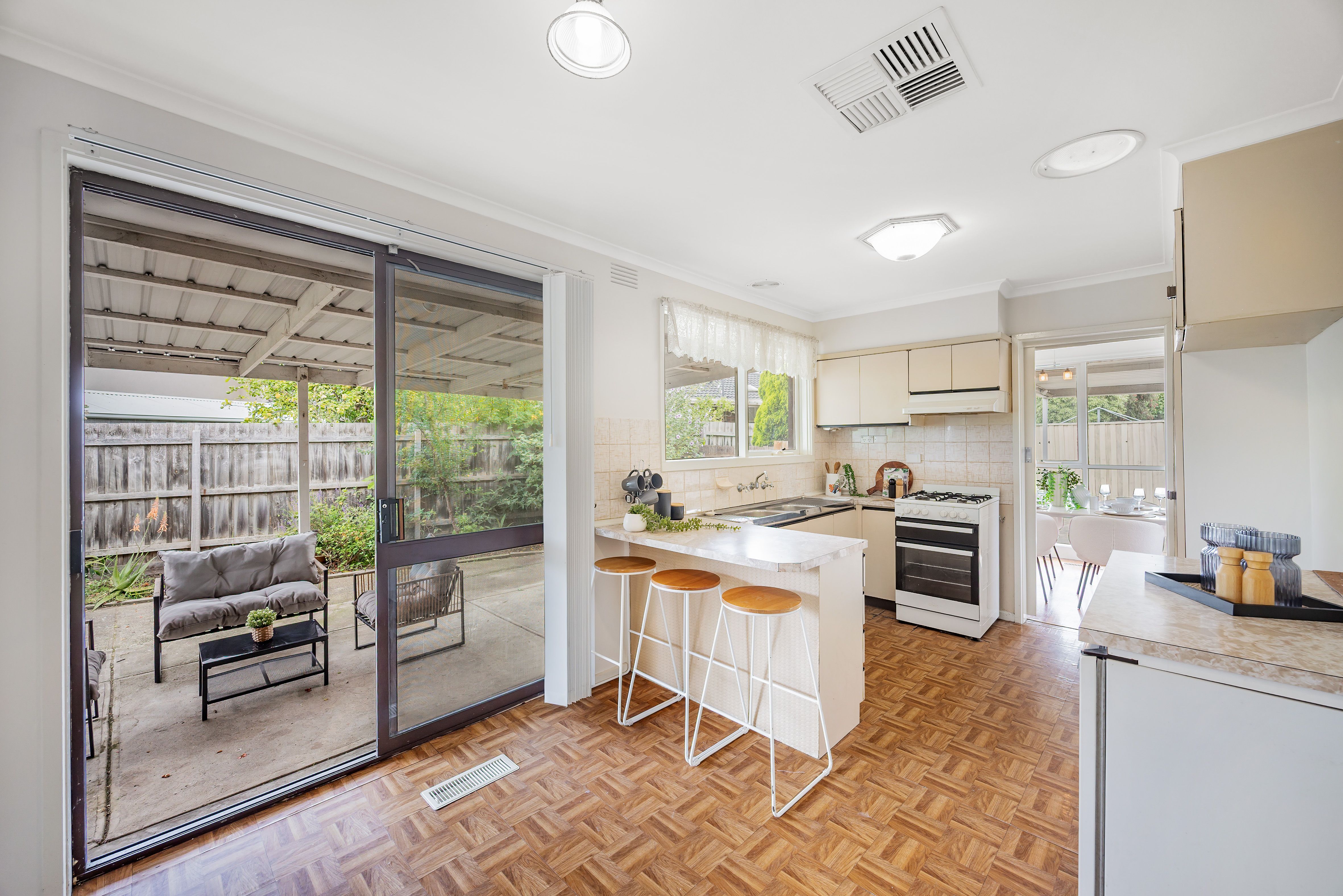 3 Sylvia Court — photo 4 of 16
