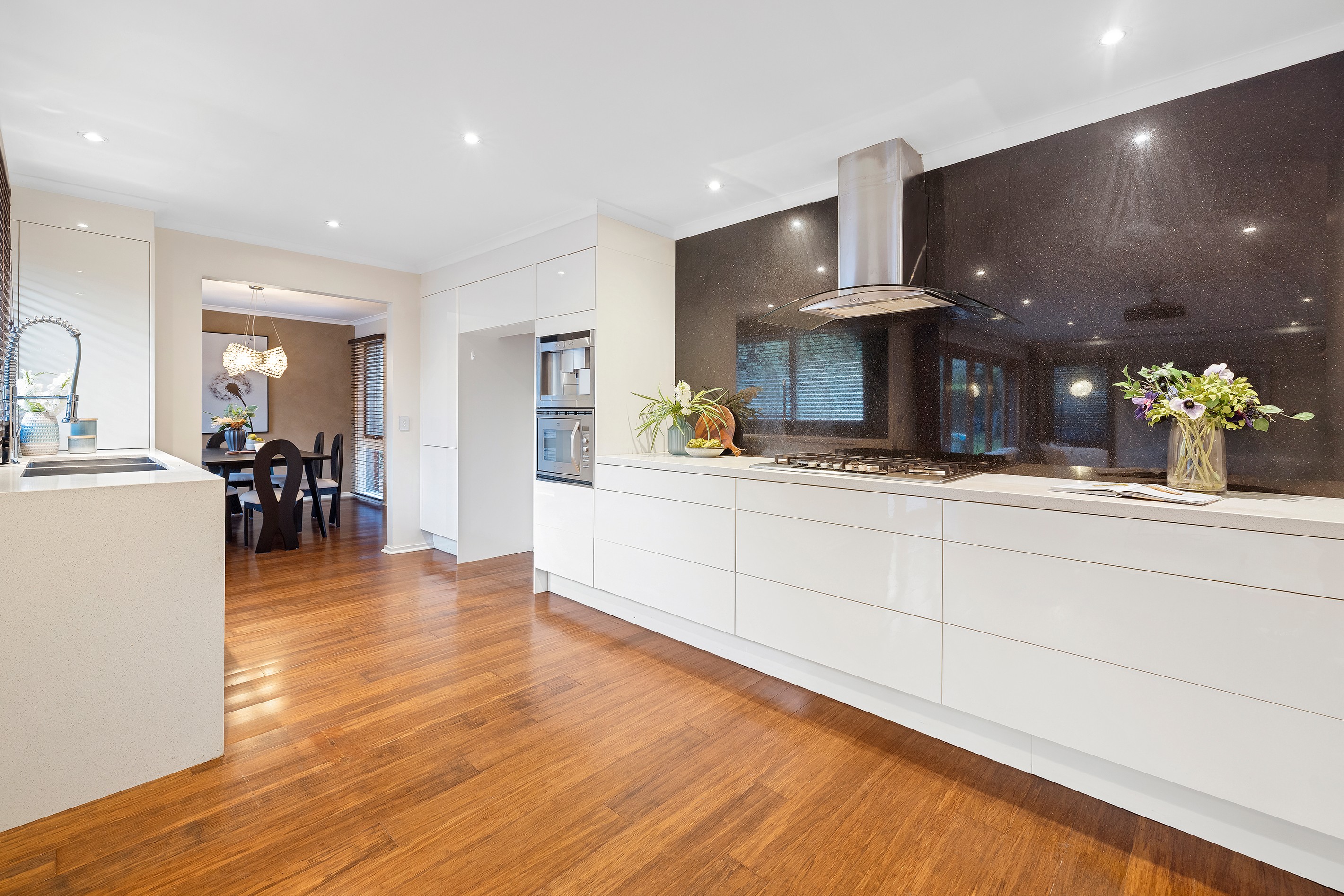 16 Flamingo Drive, Wantirna South, VIC 3152