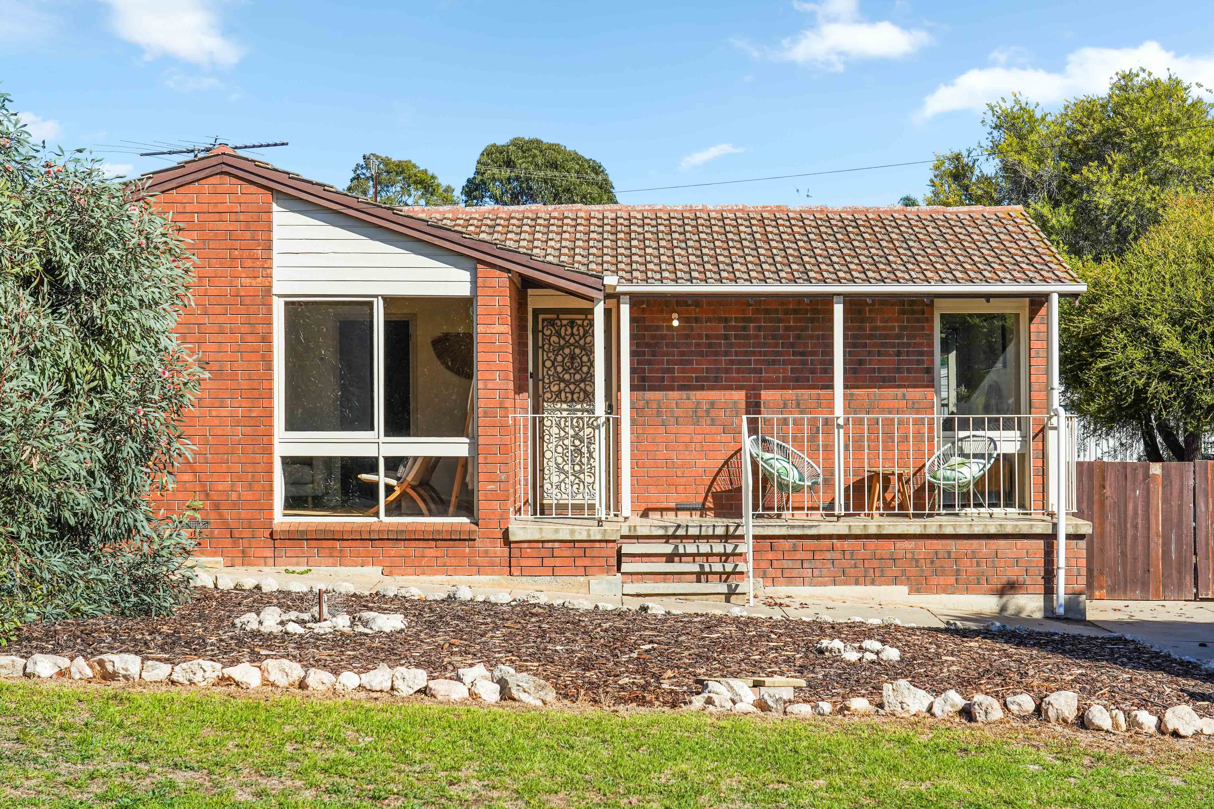 33 Heather Drive, Christie Downs, SA 5164