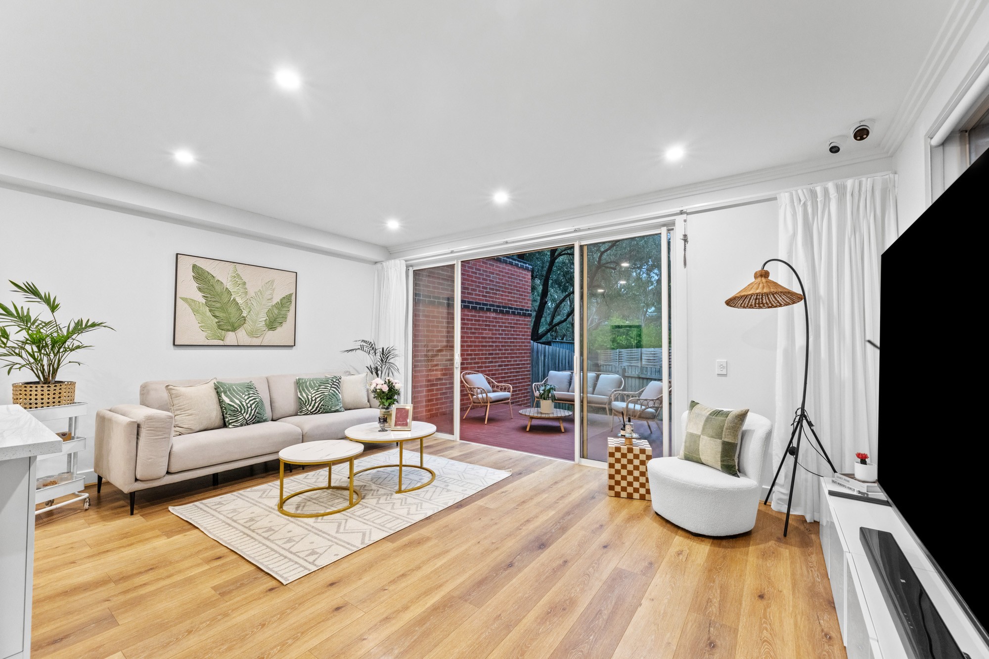 10/1 Royton Street, Burwood East, VIC 3151