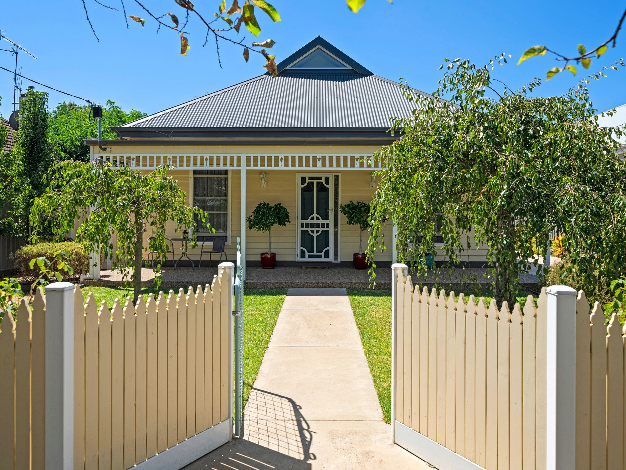33 Smythe Street, Benalla VIC 3672