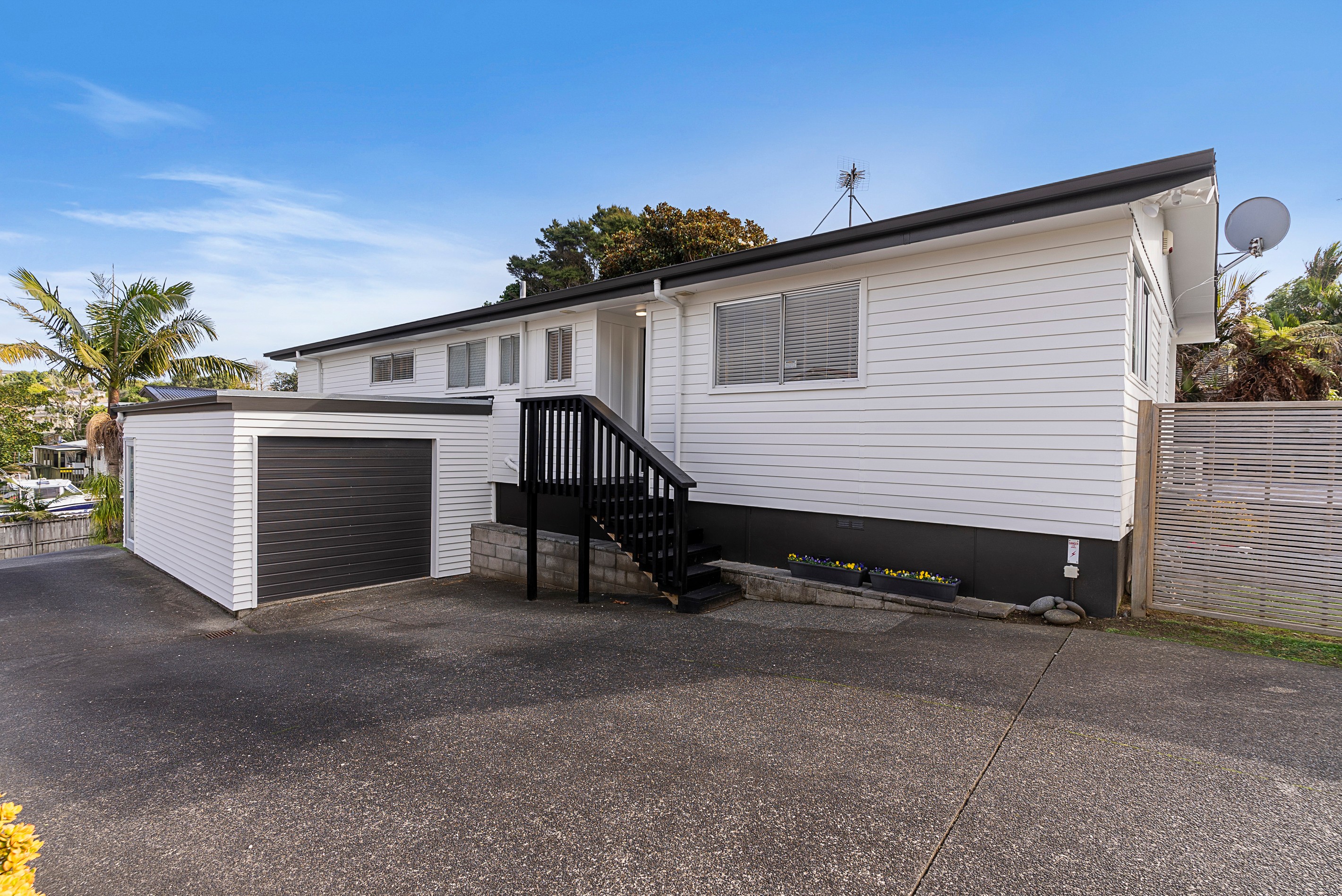 43A Vincent Street, Howick, Manukau City
