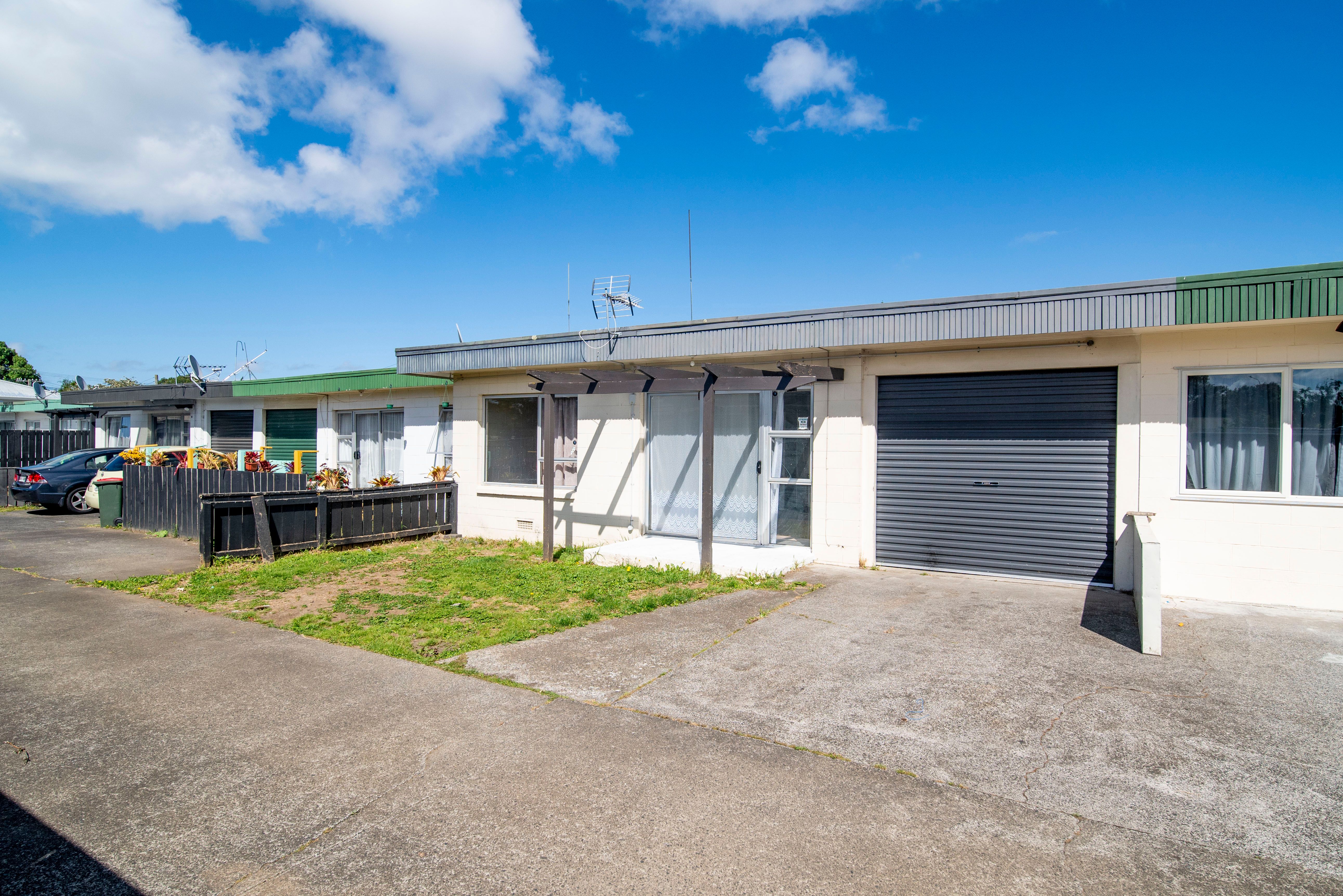 6/9 Vine Street, Mangere, Manukau City