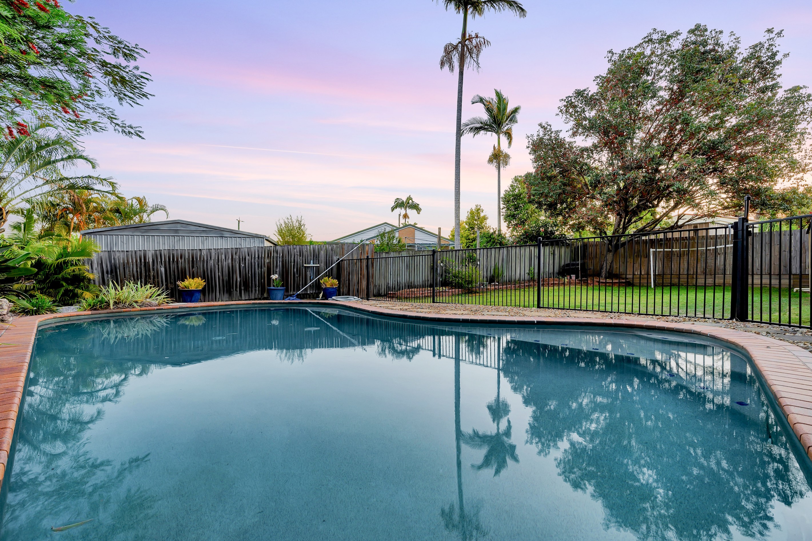 122 Lamberth Road, Regents Park, QLD 4118