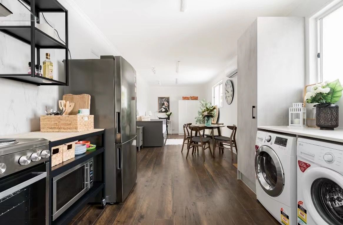 2/110 Upton Street, Bundall, QLD 4217