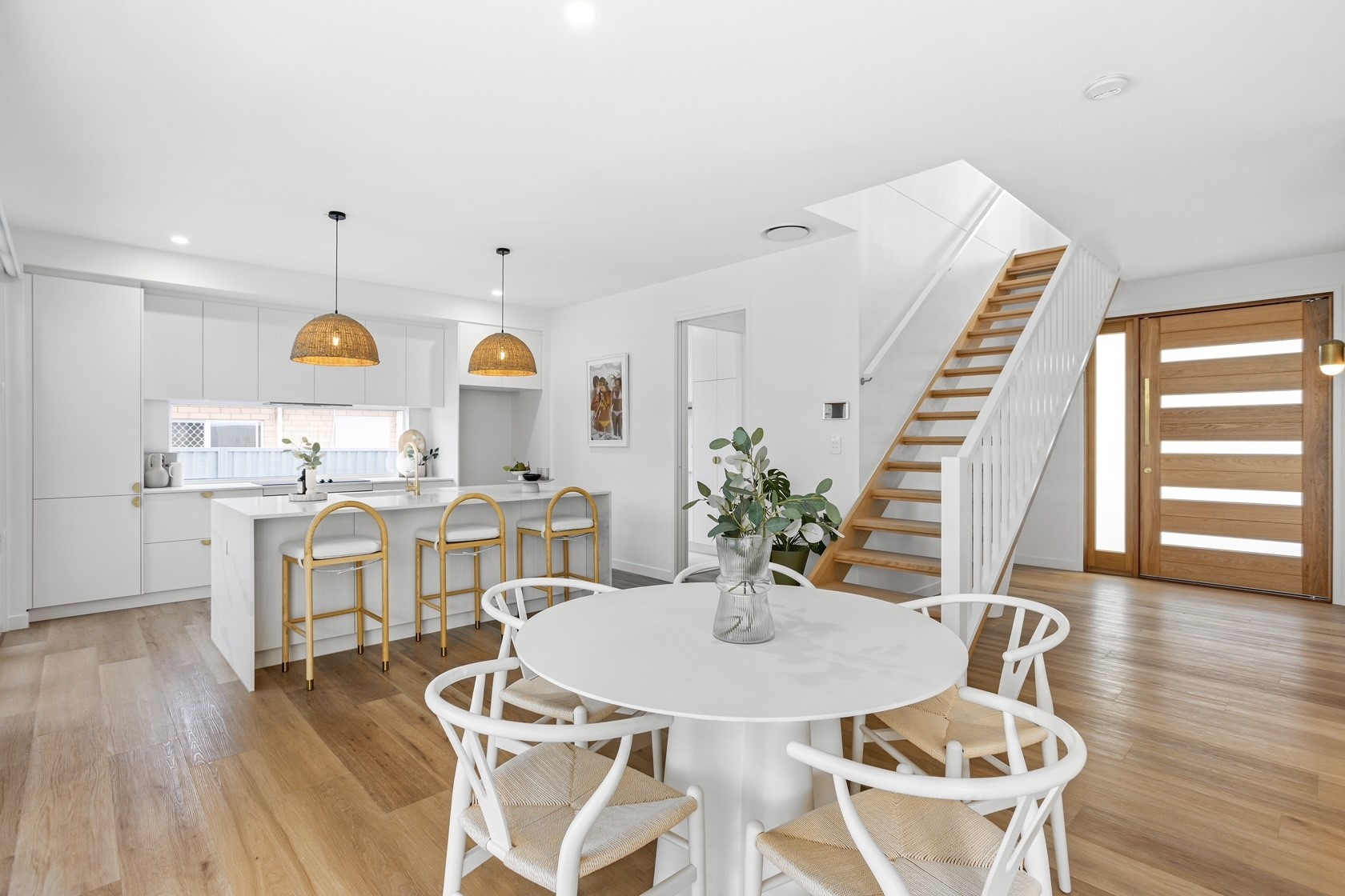 2/13 Tabilban Street, Burleigh Heads, QLD 4220