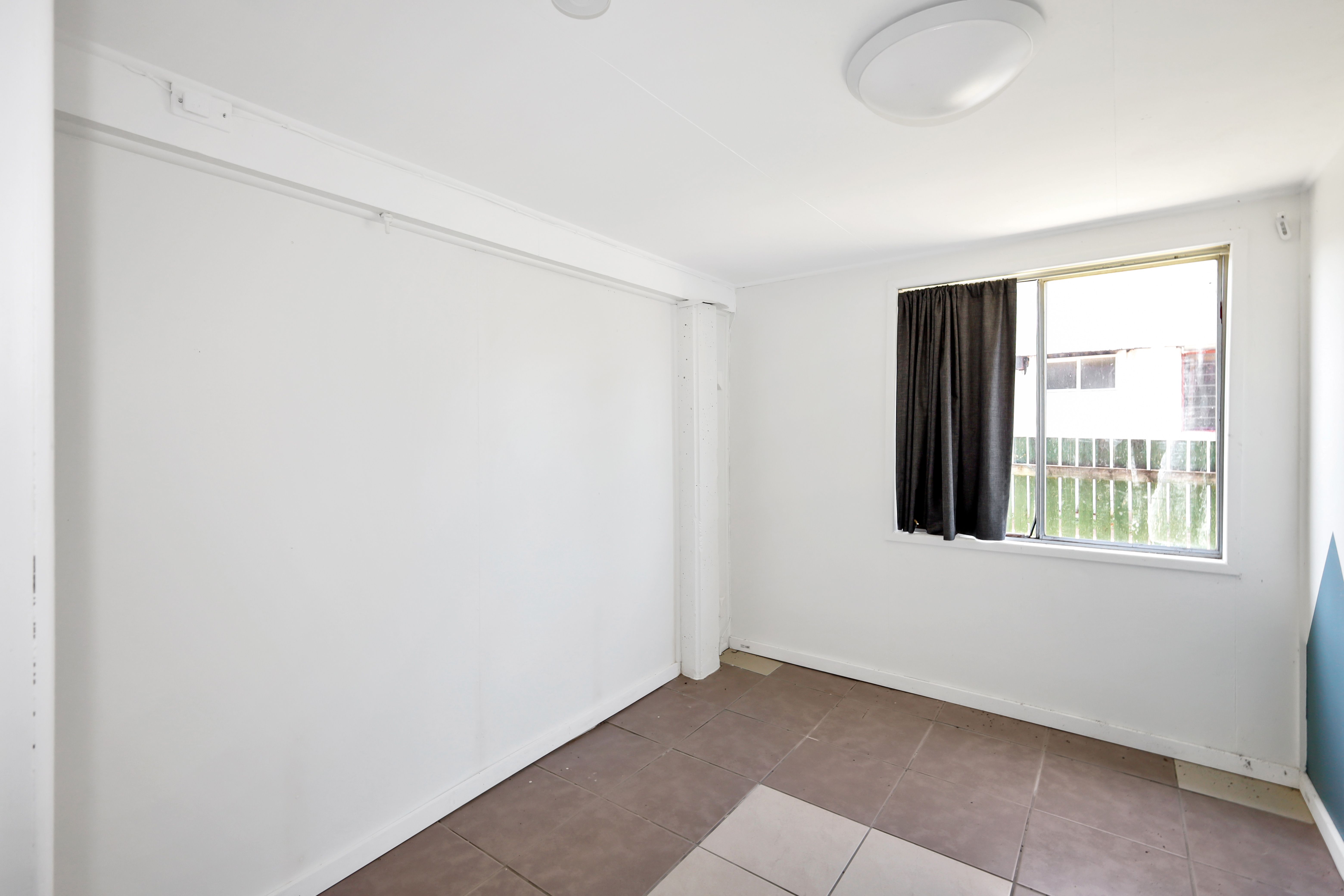 25 Brooks Road — photo 8 of 13
