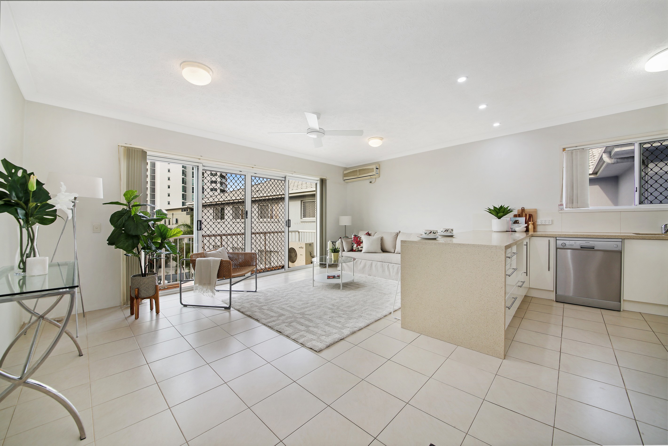 38/12 Whiting Street, Labrador, QLD 4215