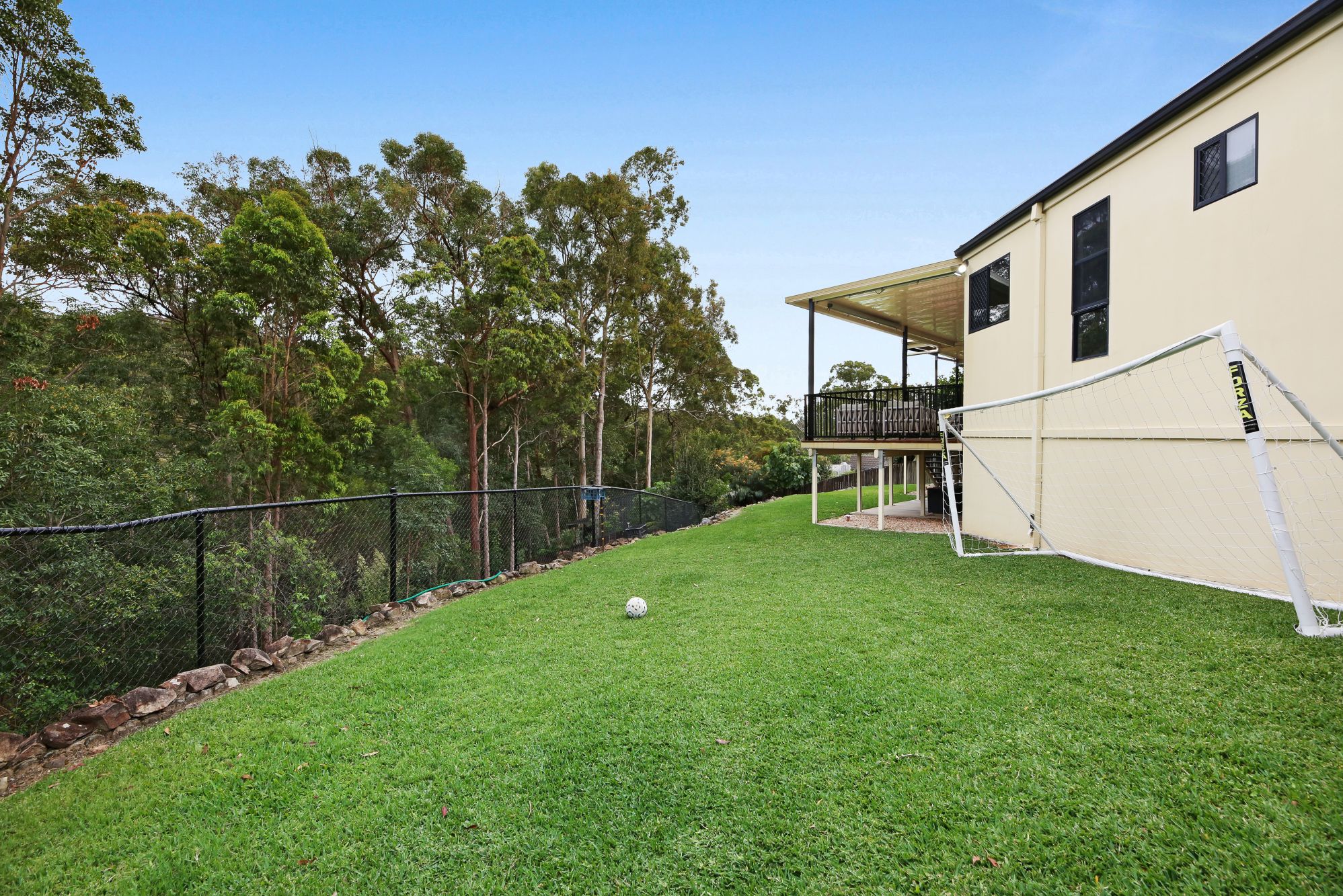 19 Raffles Court — photo 25 of 28