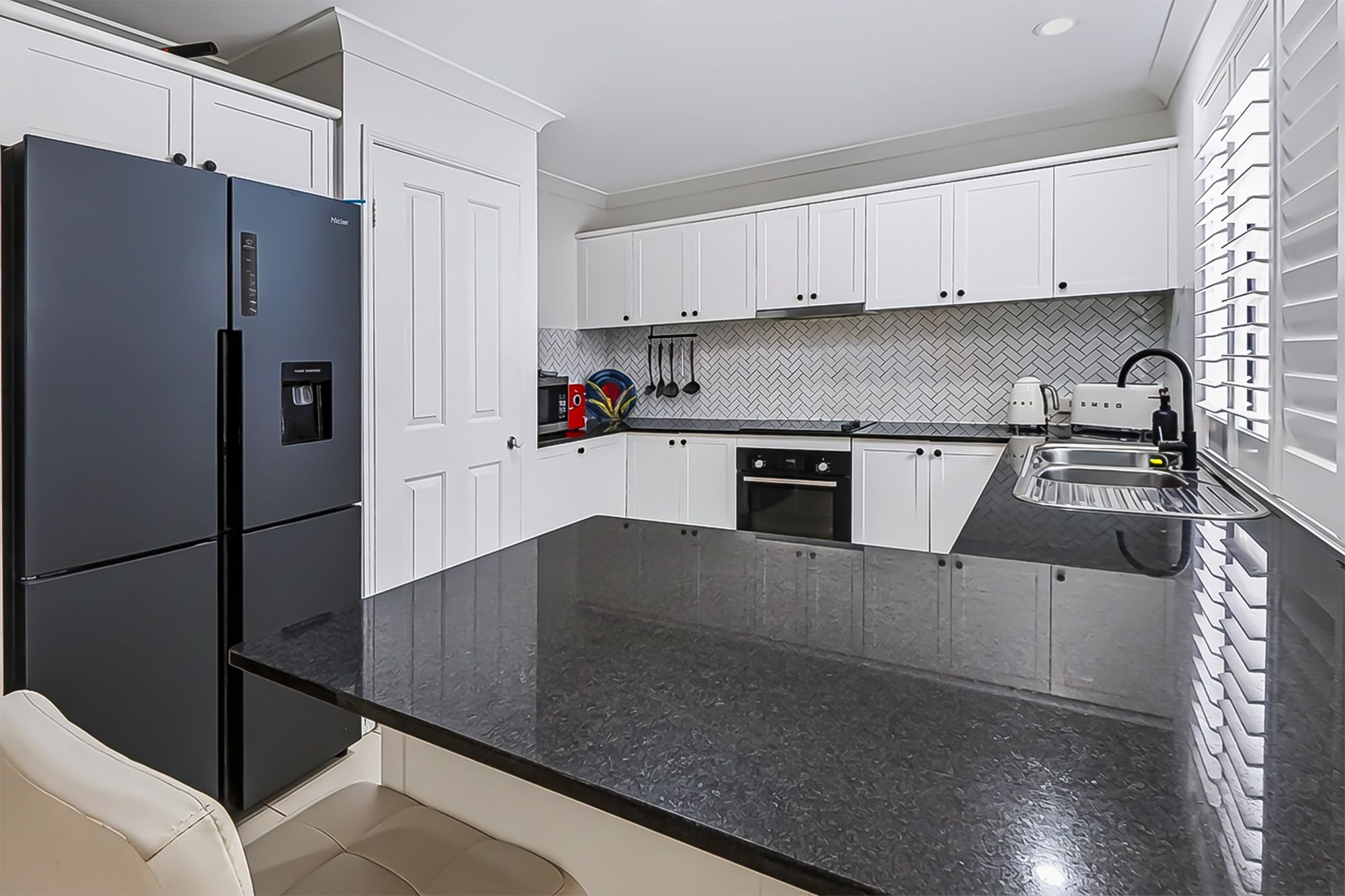 21 Karajini Crescent — photo 7 of 17