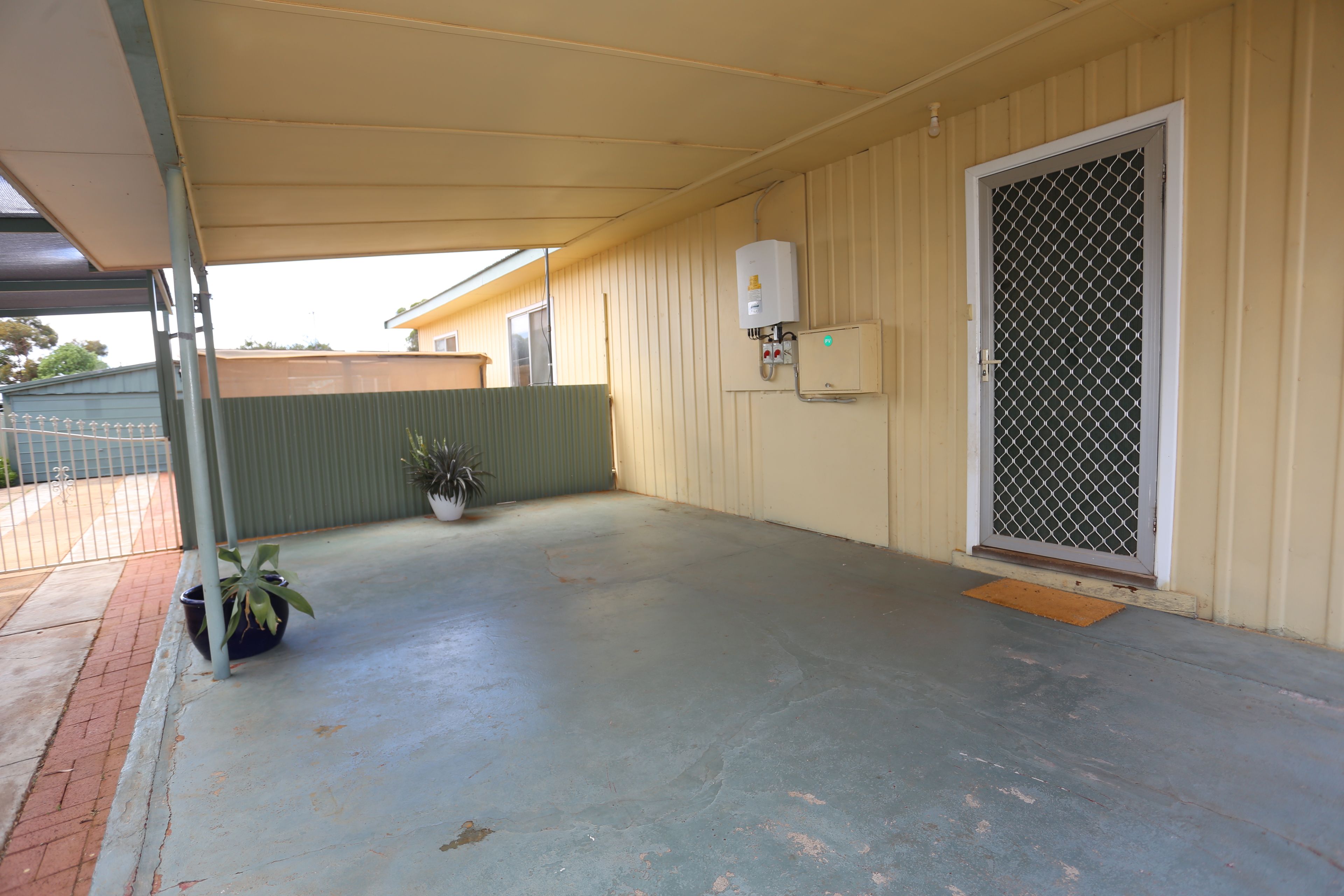 20 Grevillea Crescent, Kambalda West, WA 6442