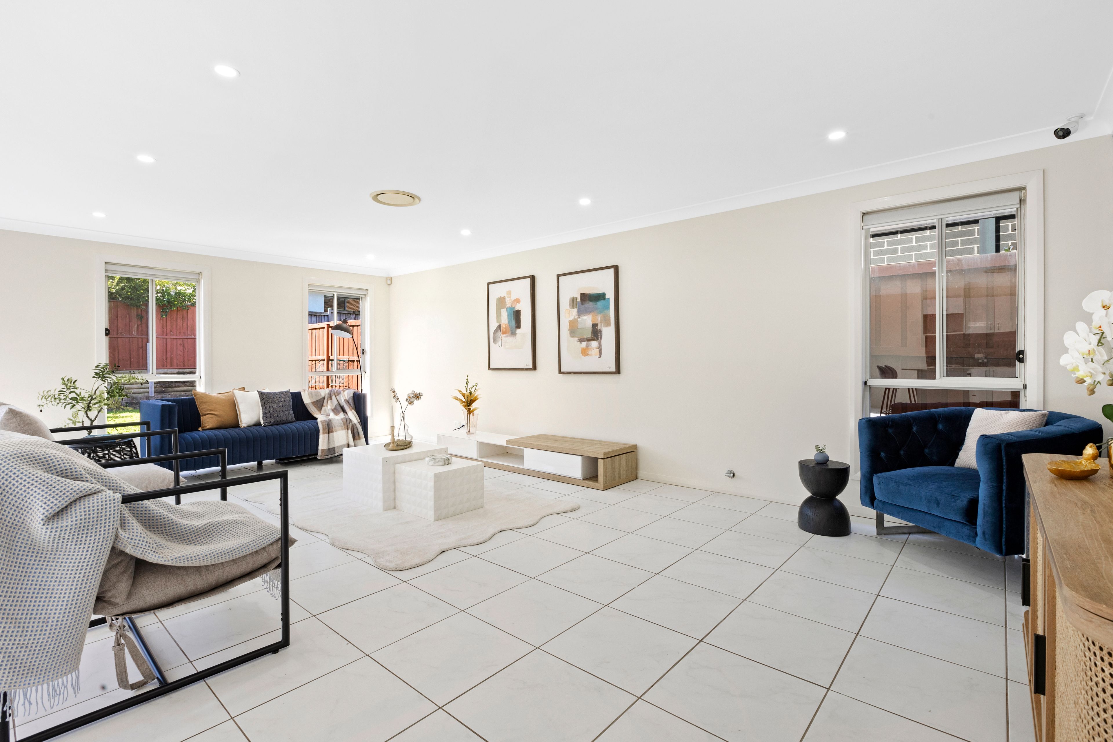 18 Jacqui Avenue — photo 3 of 15