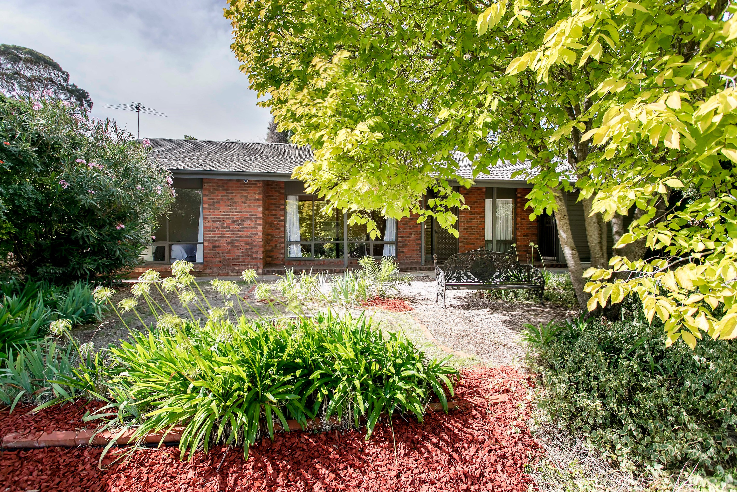 124 Brougham Drive, Valley View, SA 5093
