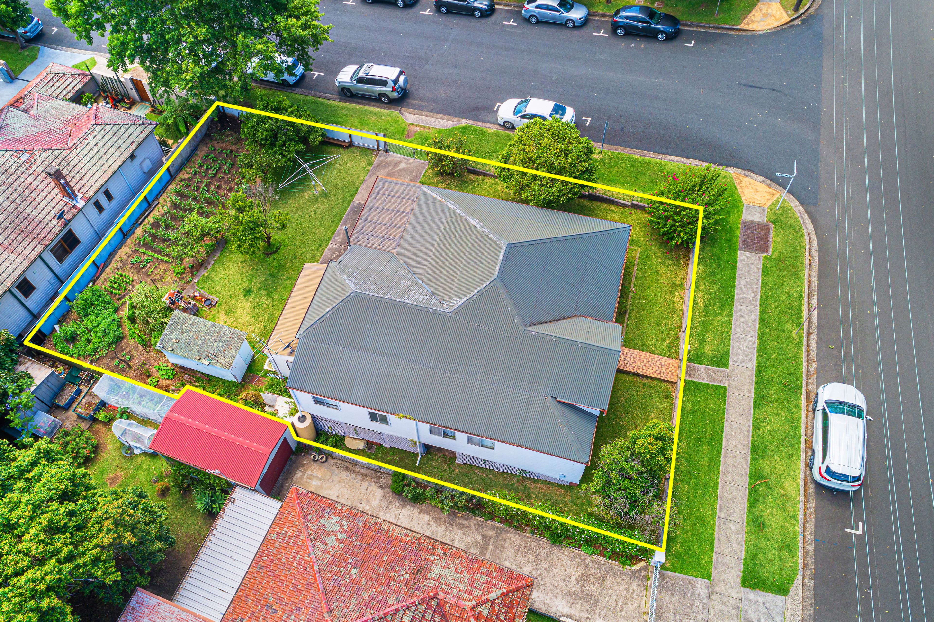 16 Urunga Parade, Wollongong, NSW 2500