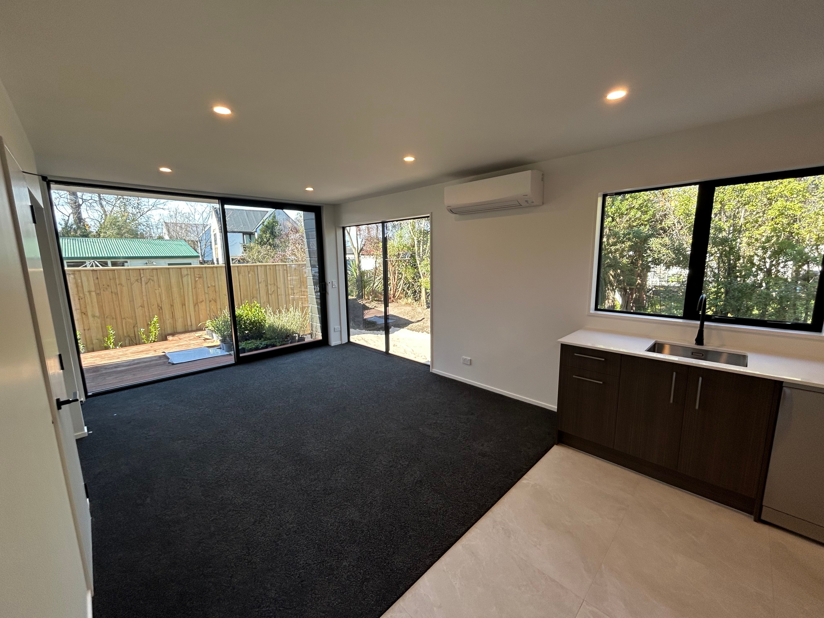 8/118 Mcfaddens Road, St Albans, Christchurch City