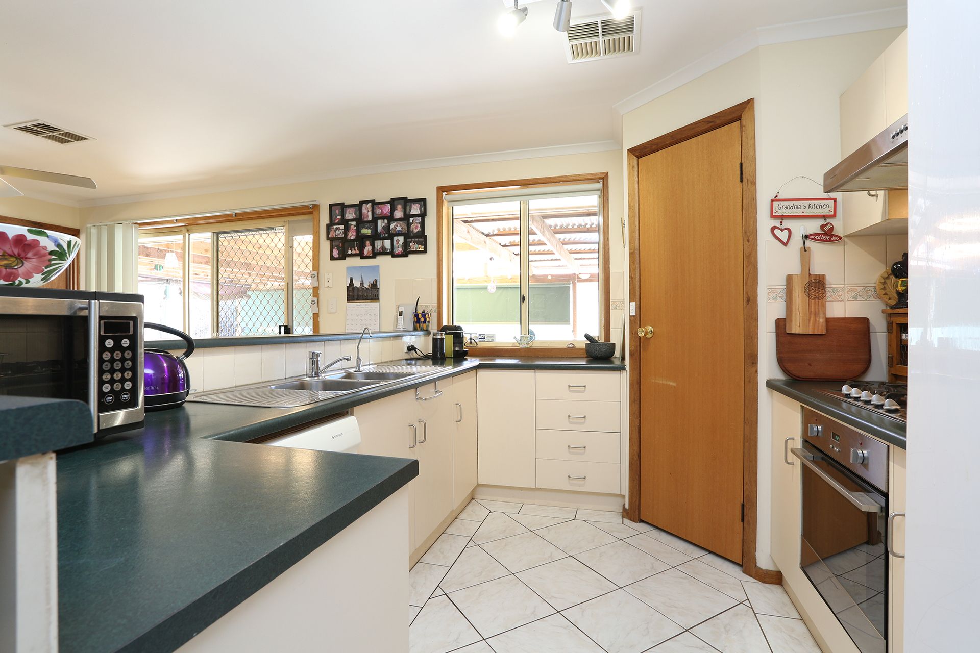 23 Lynton Court, Blakeview, SA 5114