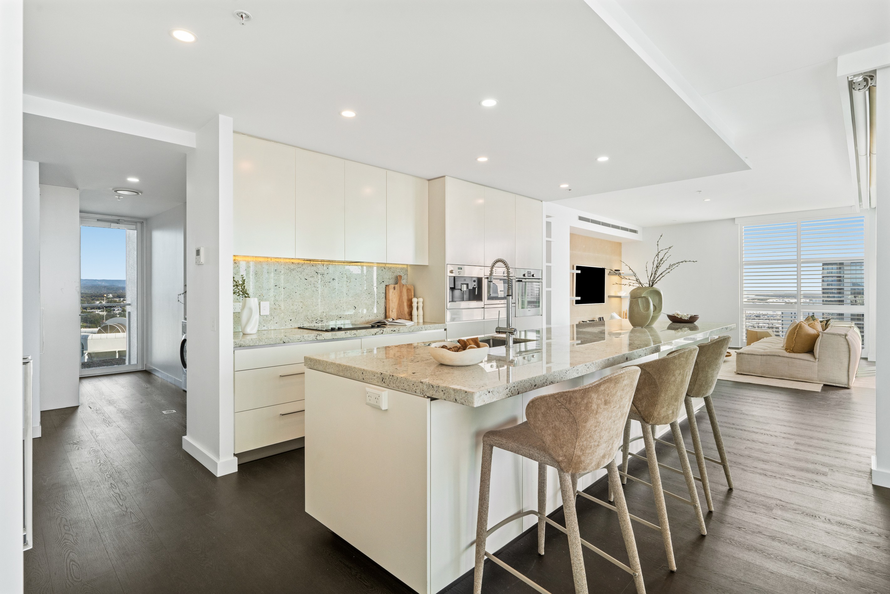 2501/11-13 Hill Parade, Main Beach, QLD 4217