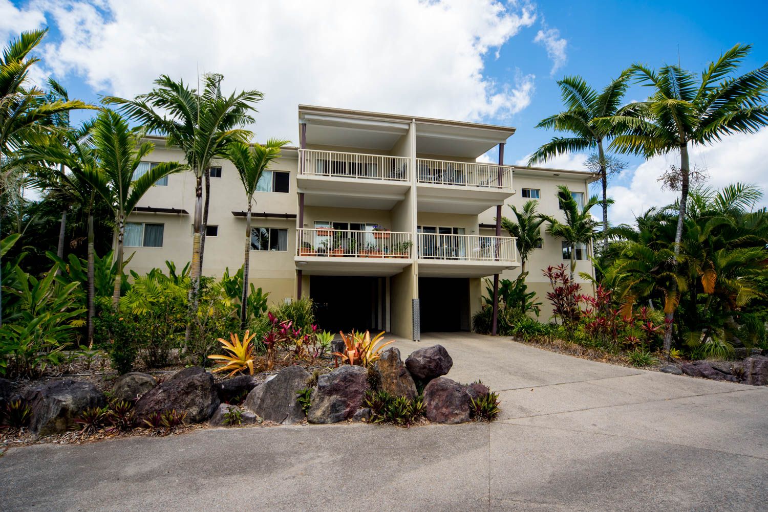 23/21 Shute Harbour Road, Cannonvale, QLD 4802