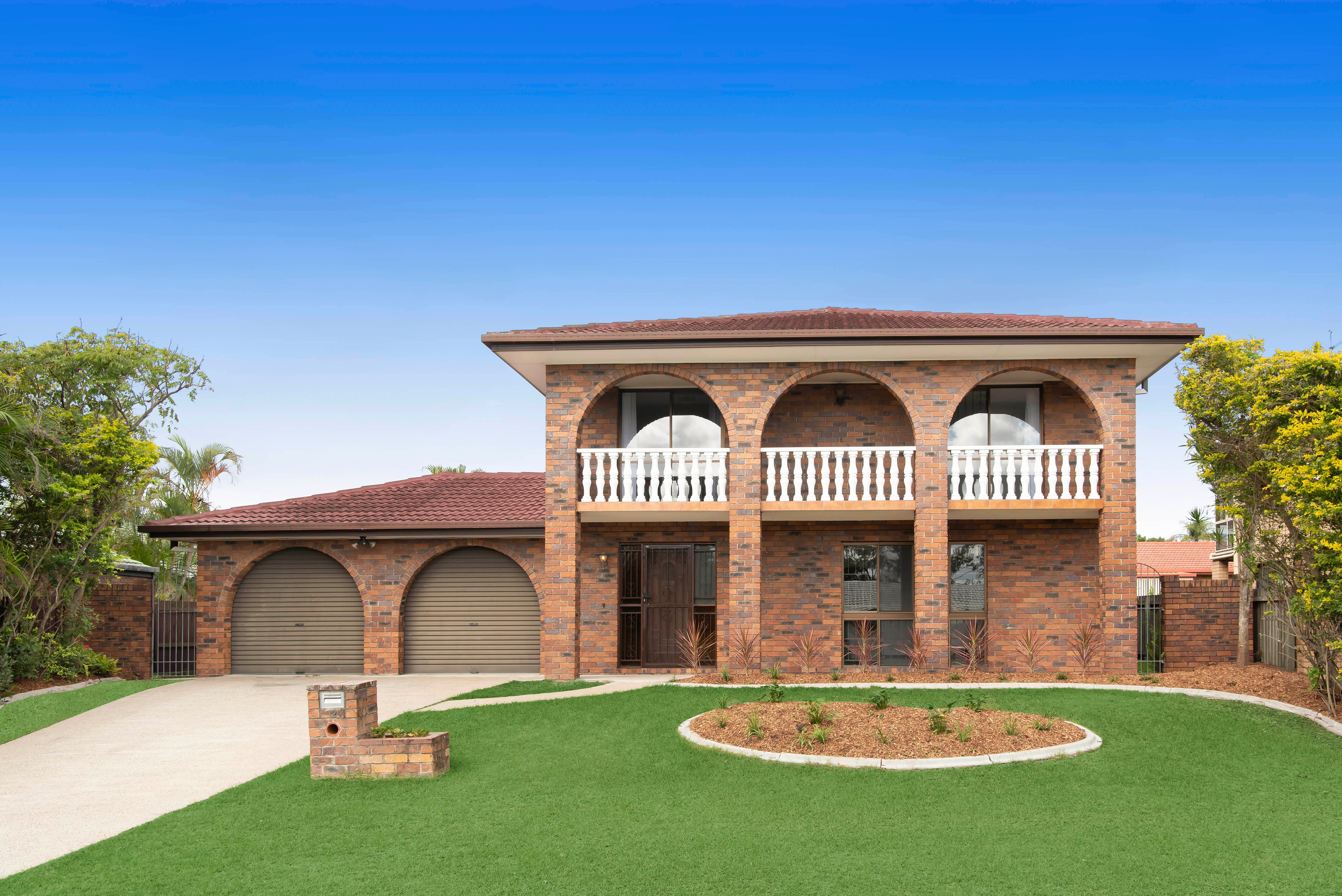 12 Lindisfarne Street, Carindale QLD 4152
