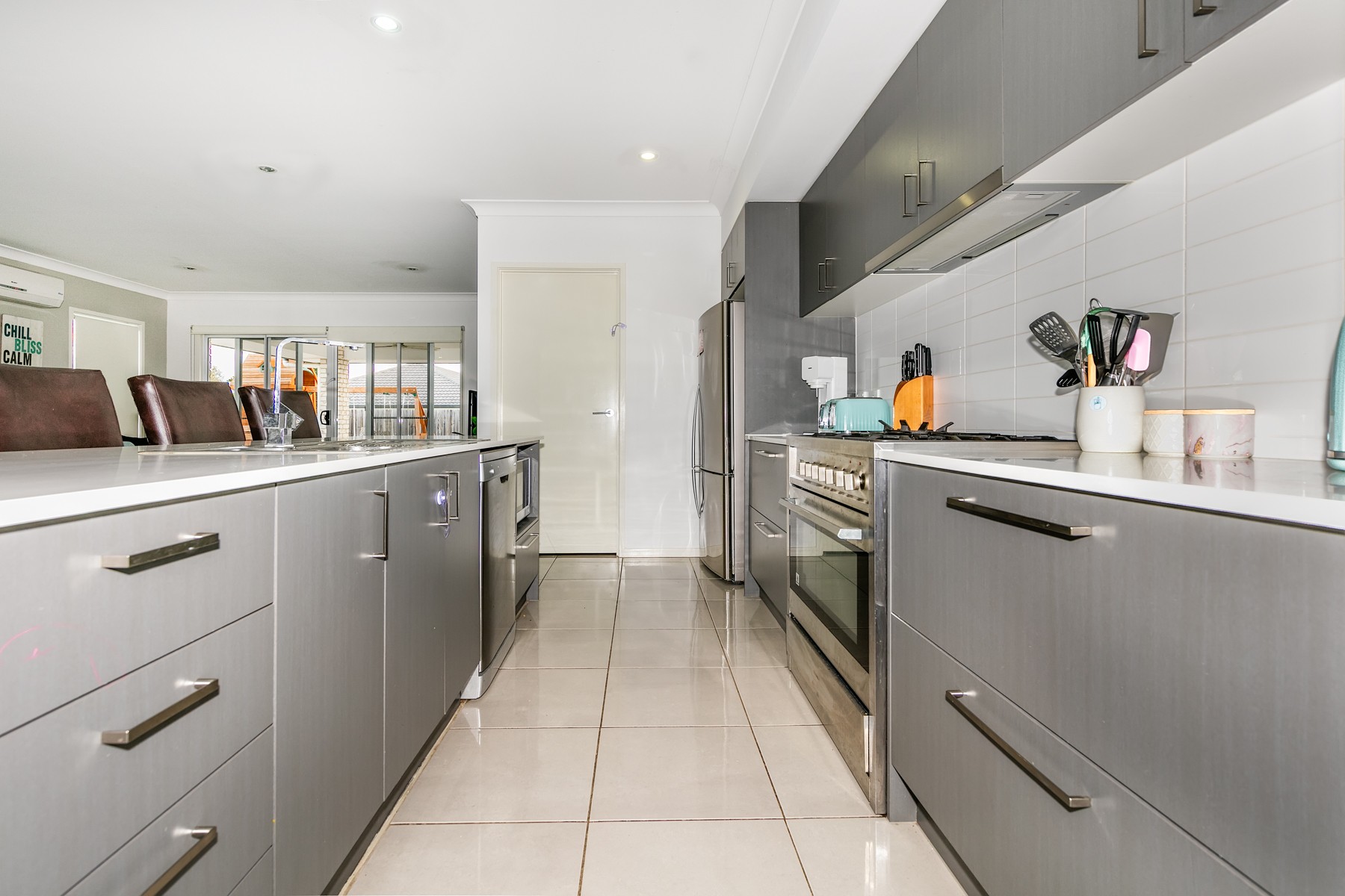 19 Tallwoods Circuit, Yarrabilba, QLD 4207