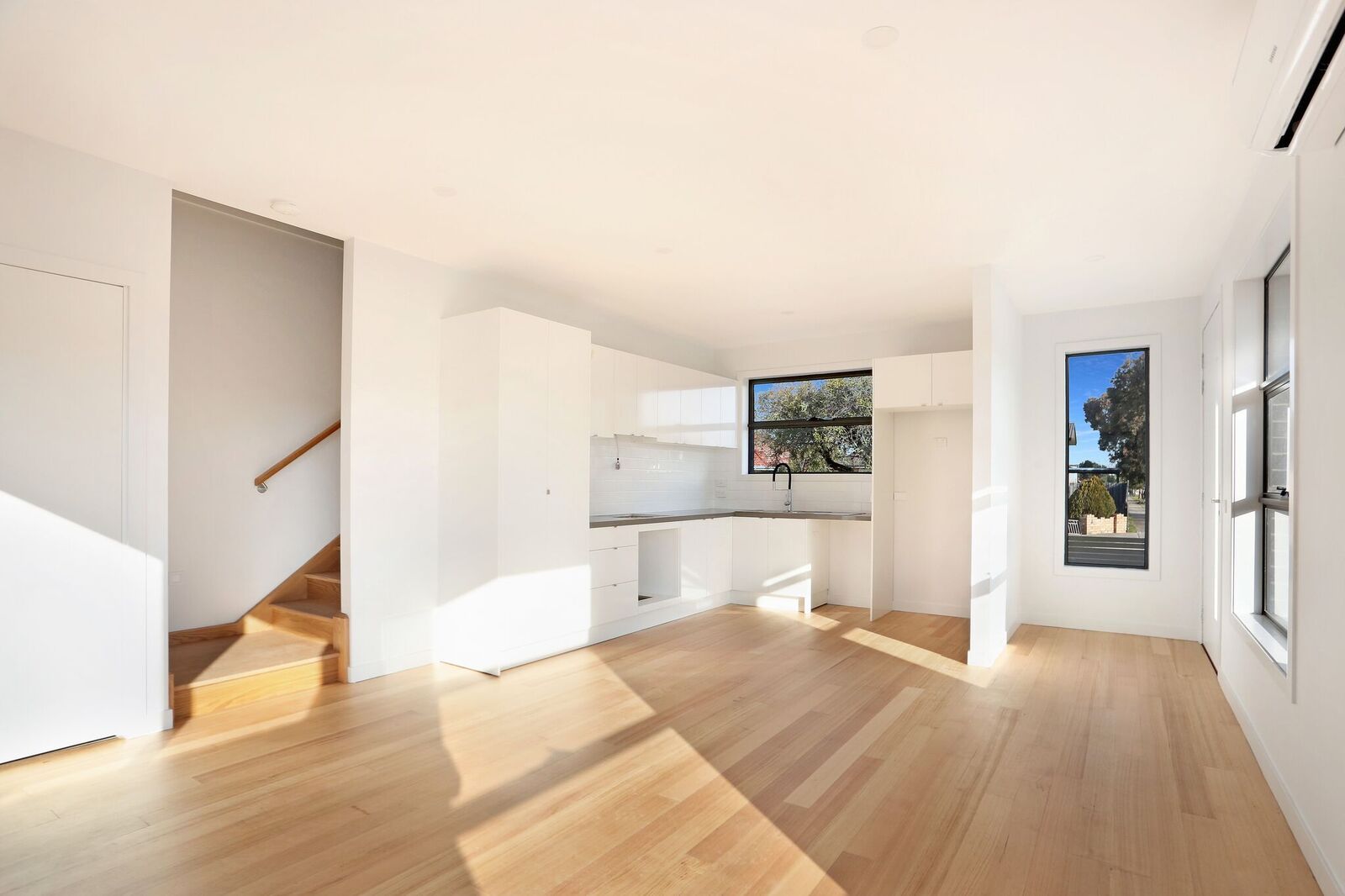 42 Glen Street, Glenroy, VIC 3046
