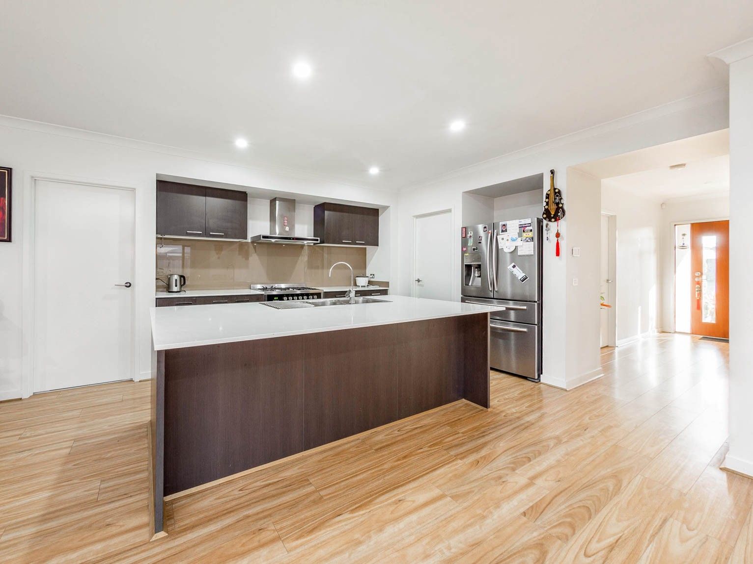 14 Hollingrove Avenue, Clyde North, VIC 3978