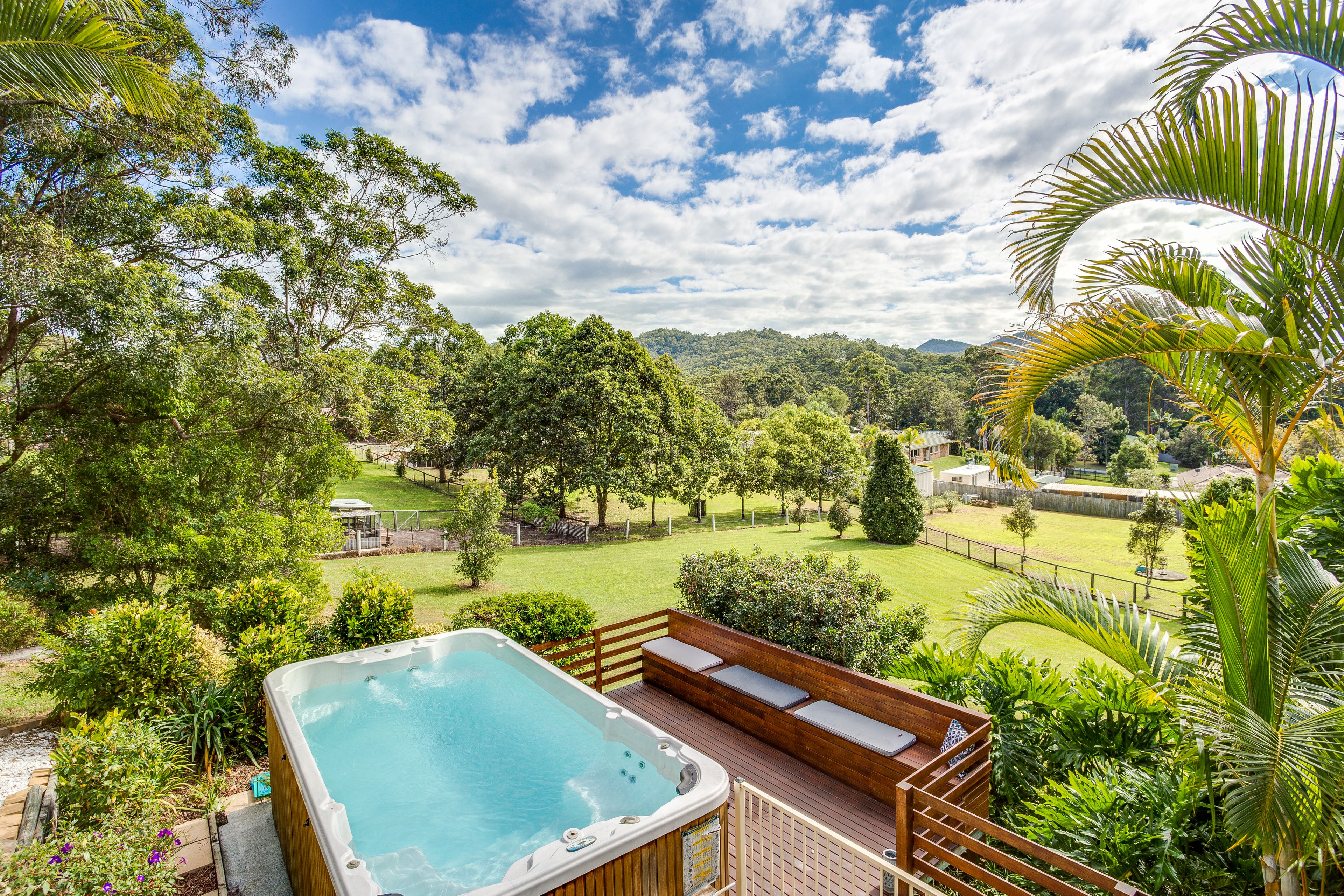 13 Guava Court, Bonogin QLD 4213
