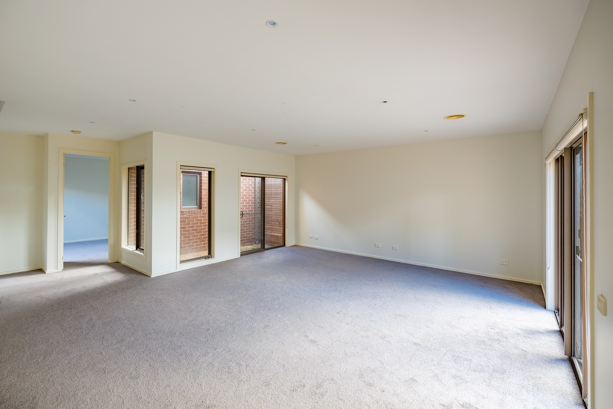 2/73 Waverley Road, Chadstone, VIC 3148