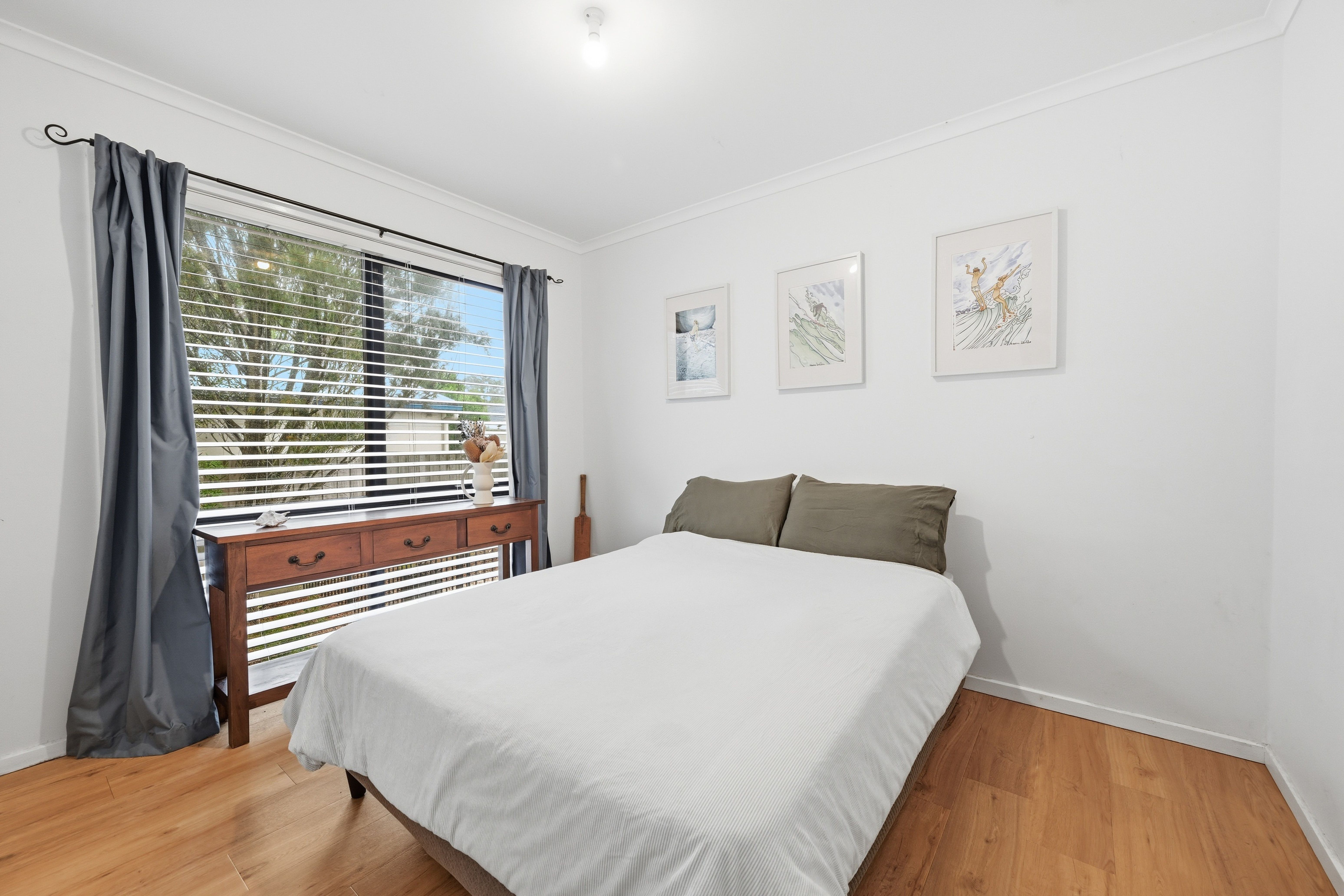 22 Tamara Crescent — photo 8 of 15