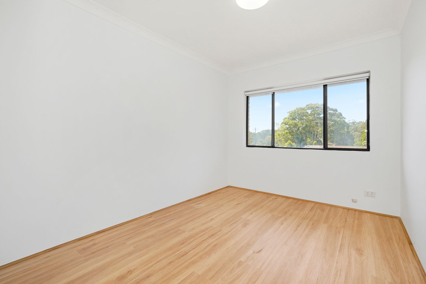 8/23 Warialda Street — photo 4 of 8
