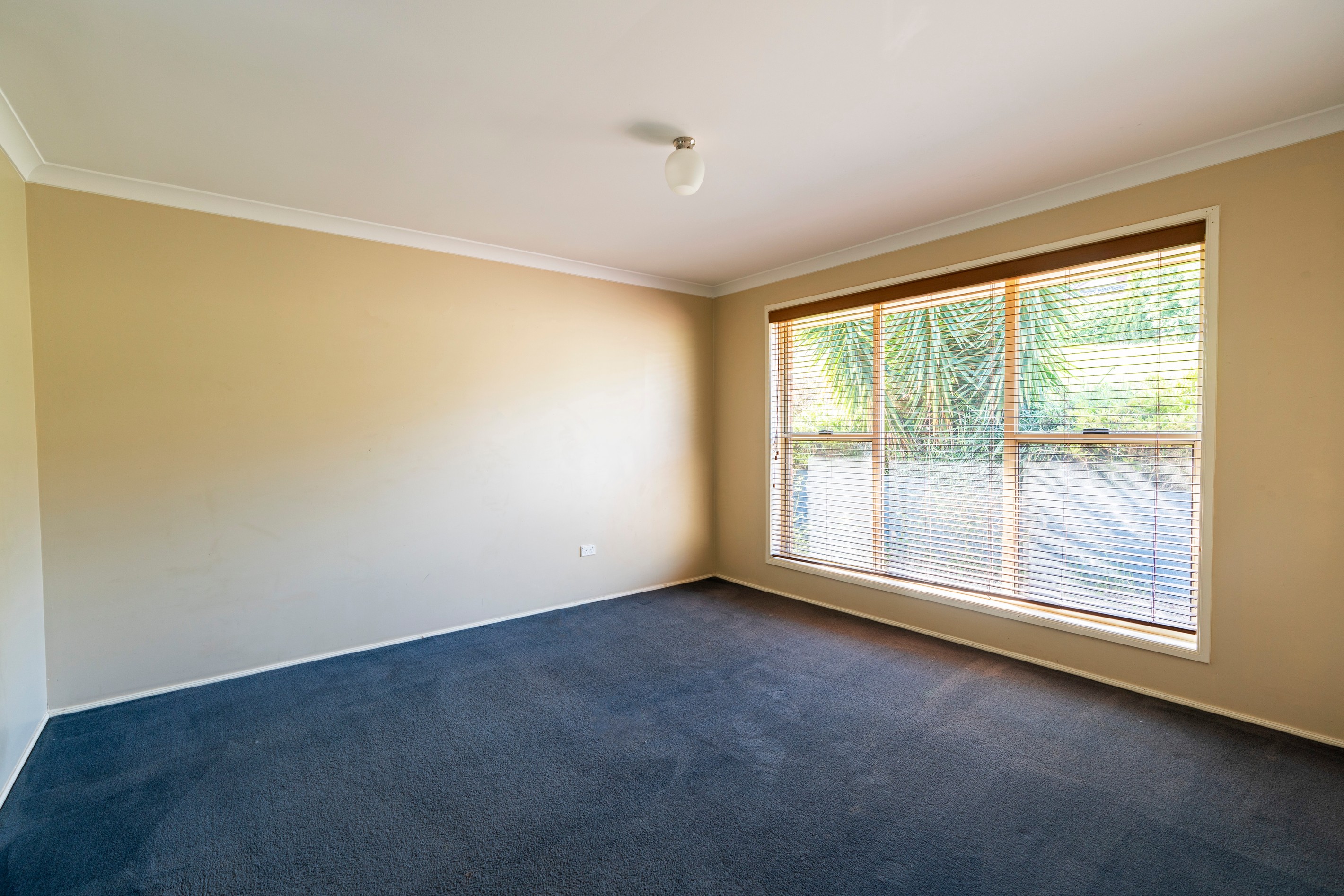 44 Warrigal Street, Nowra, NSW 2541