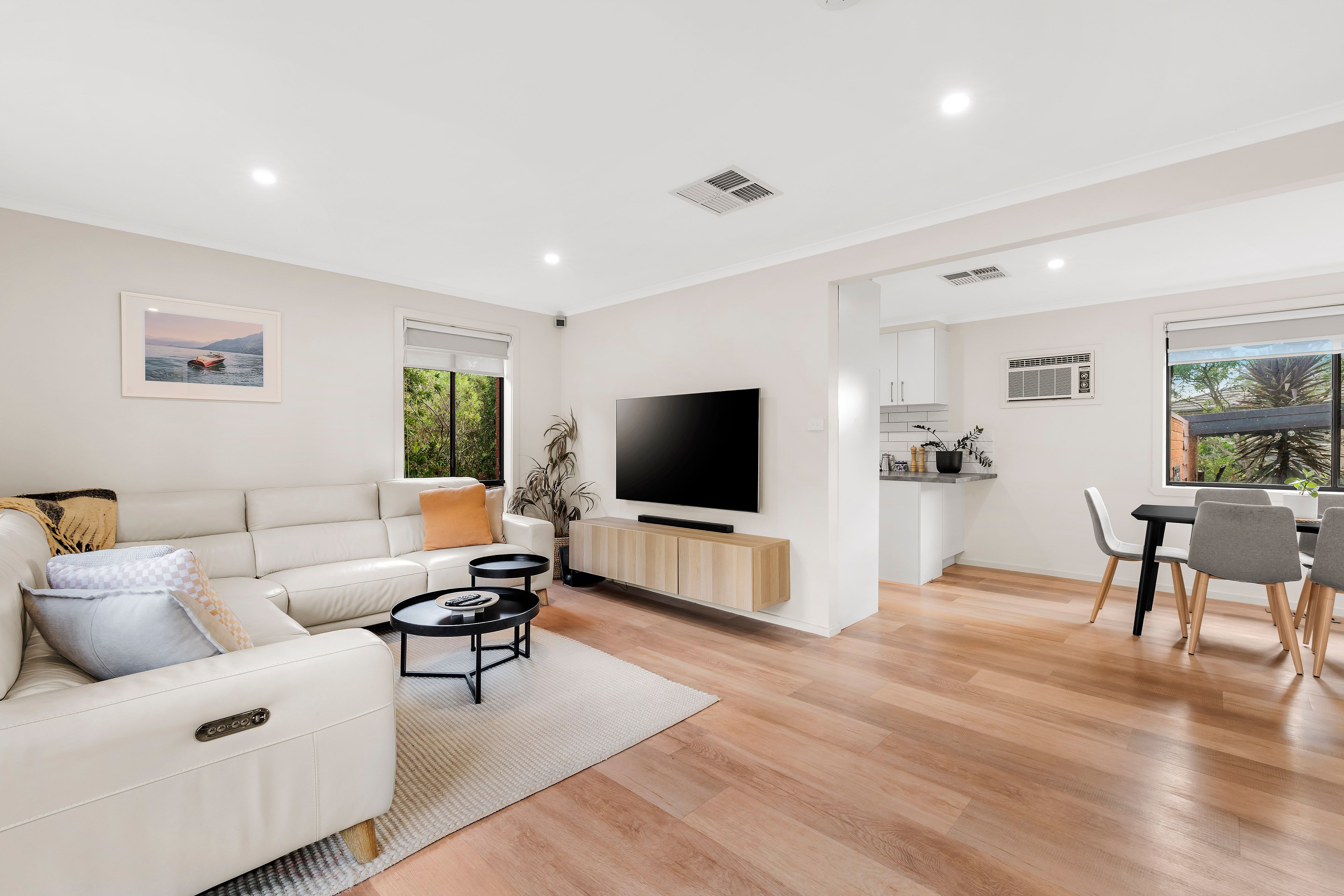 93 Martins Lane, Viewbank VIC 3084