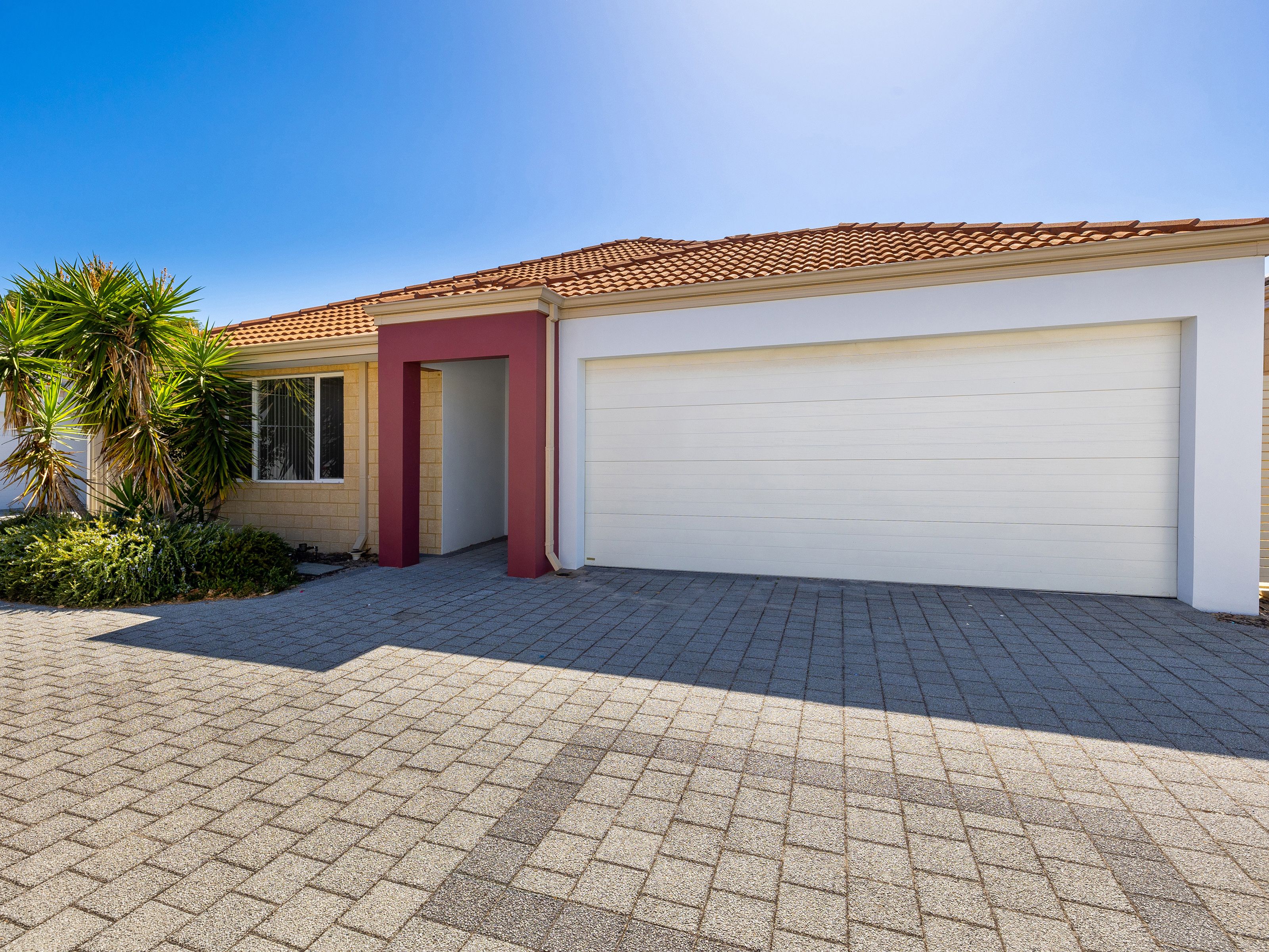 4/76 Crawford Street, East Cannington, WA 6107 Sold House Ray White