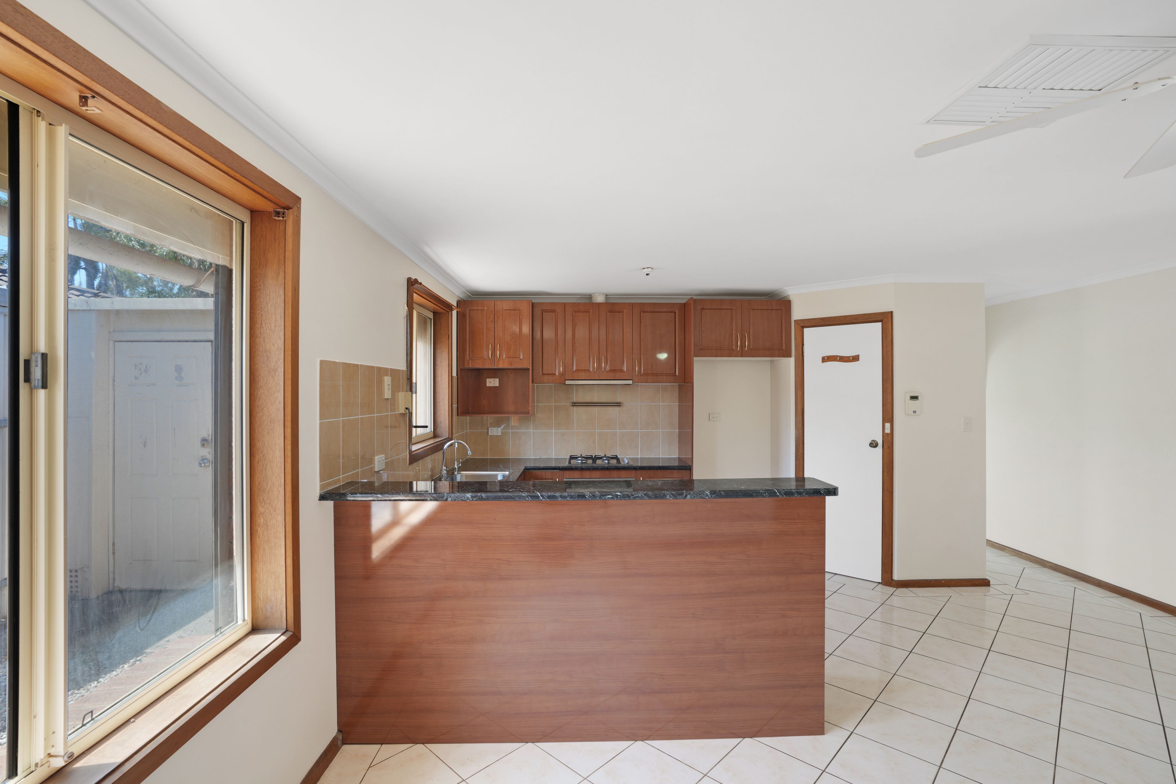 33 Mcvann Avenue — photo 5 of 14