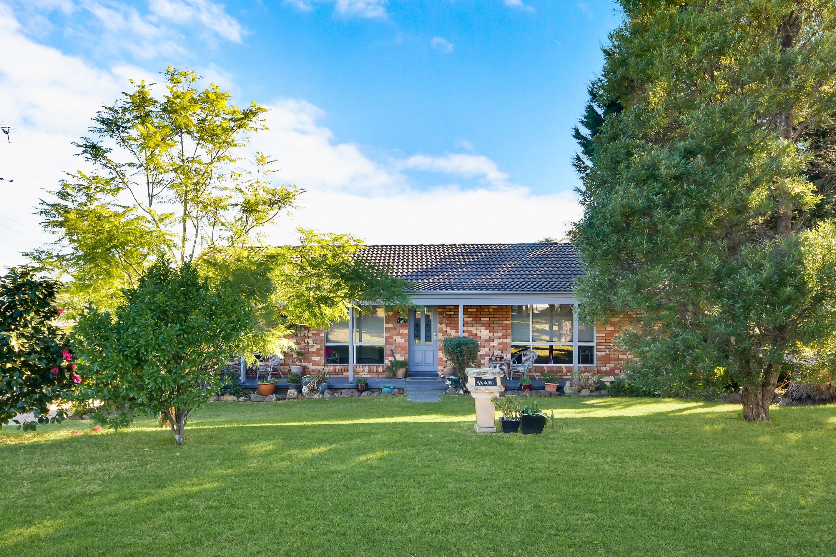 1 Maple Avenue, The Oaks, NSW 2570