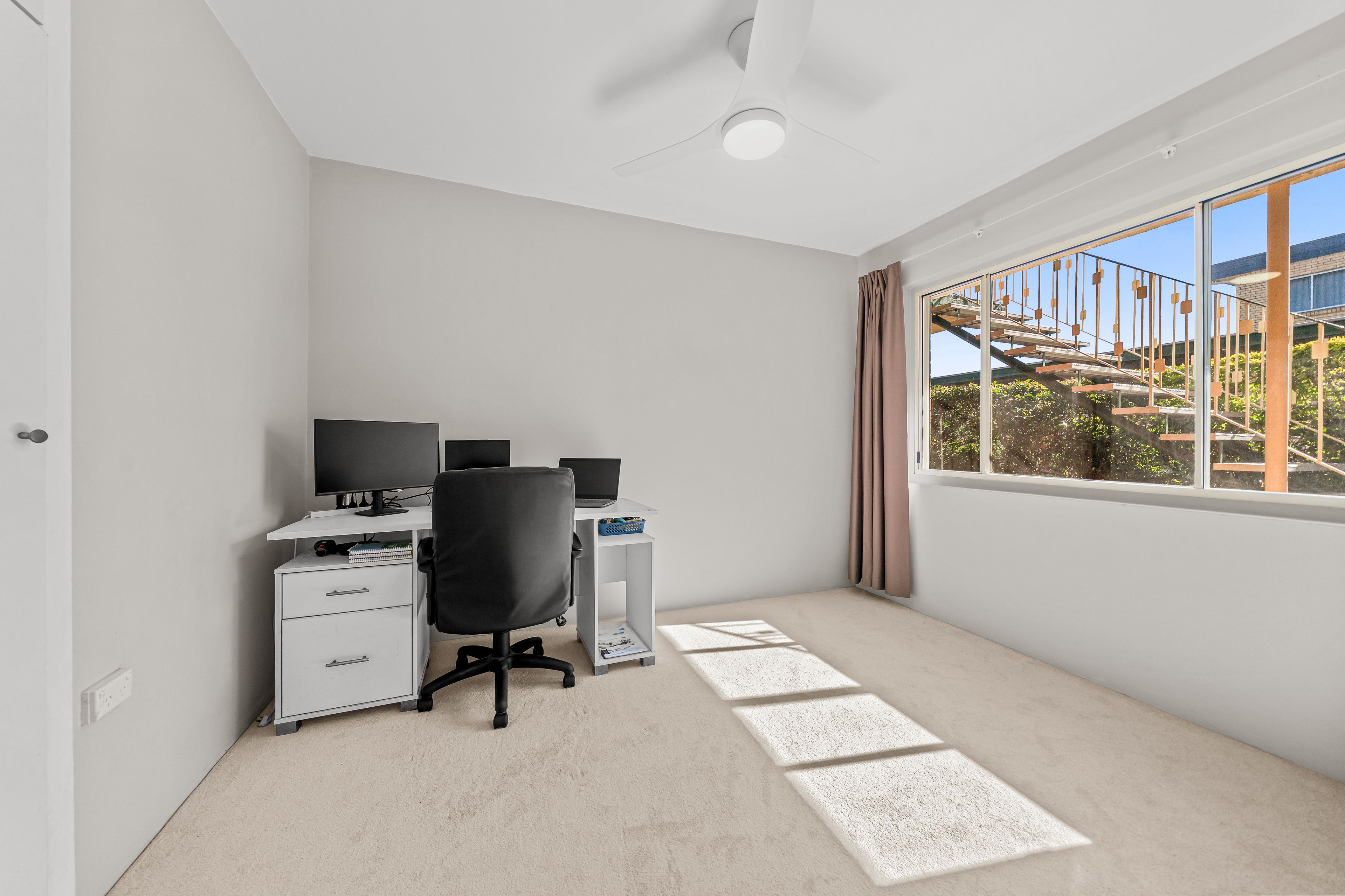 2/20 Wellington Street — photo 7 of 11